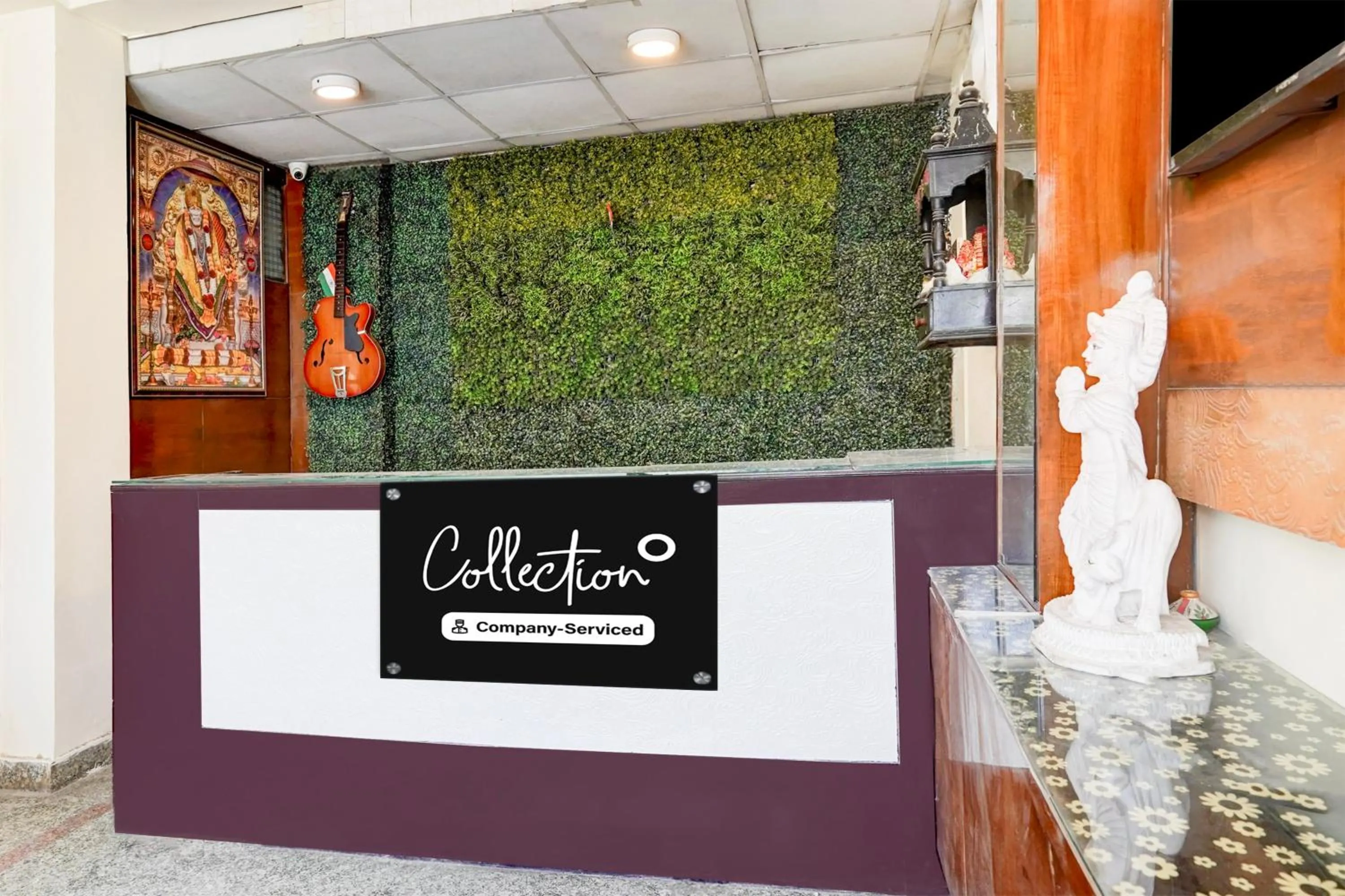 Lobby or reception in Super Collection O Sector 70 Noida