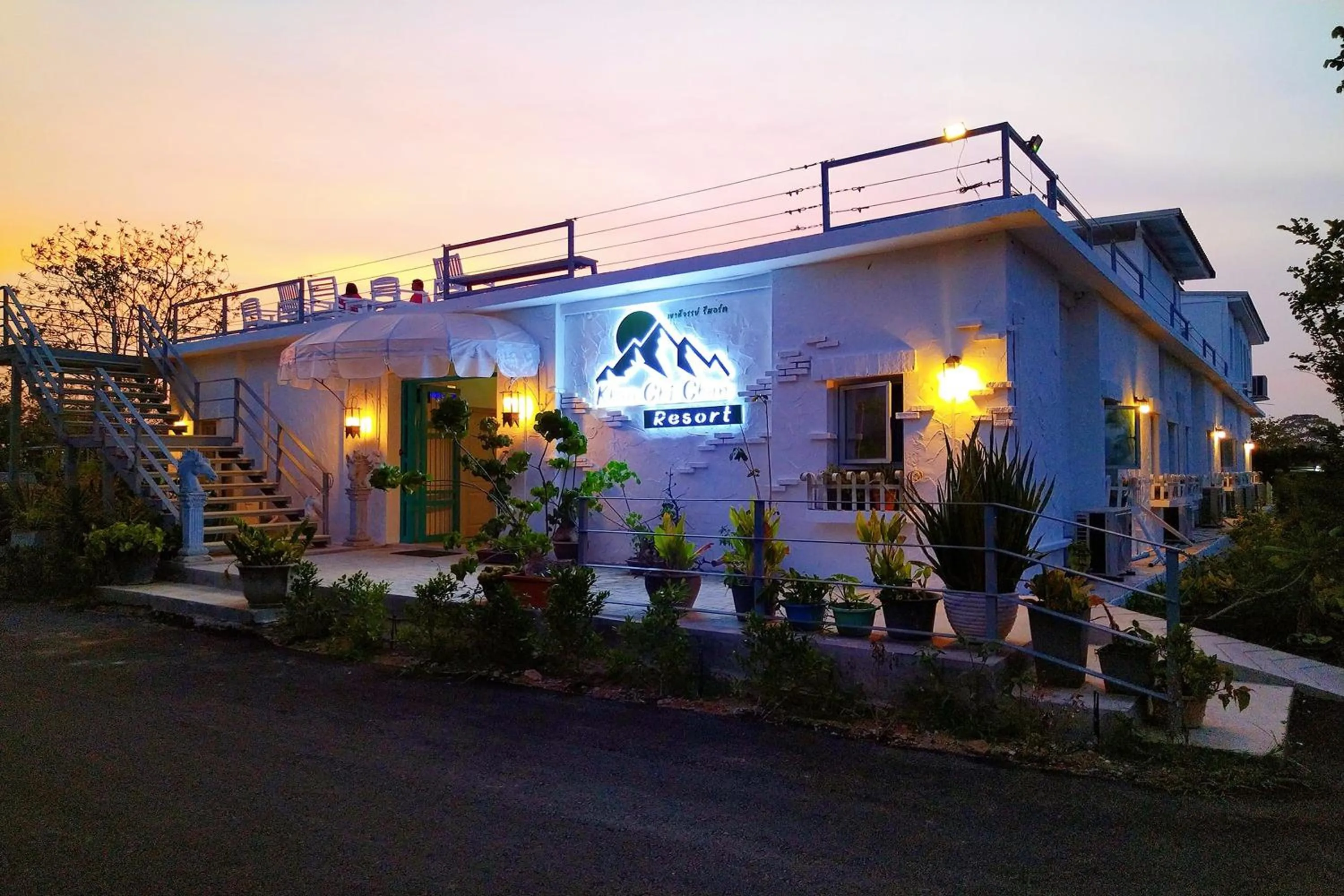 Property building in Khao Chi Chan Resort