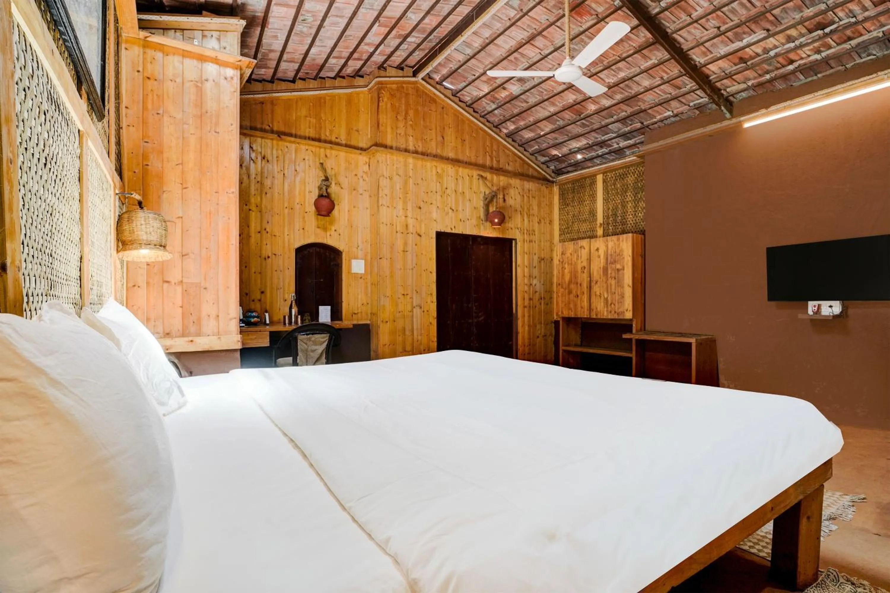 Bedroom, Bed in Palette Palghar Irayos Resort Lifestyle Retreat