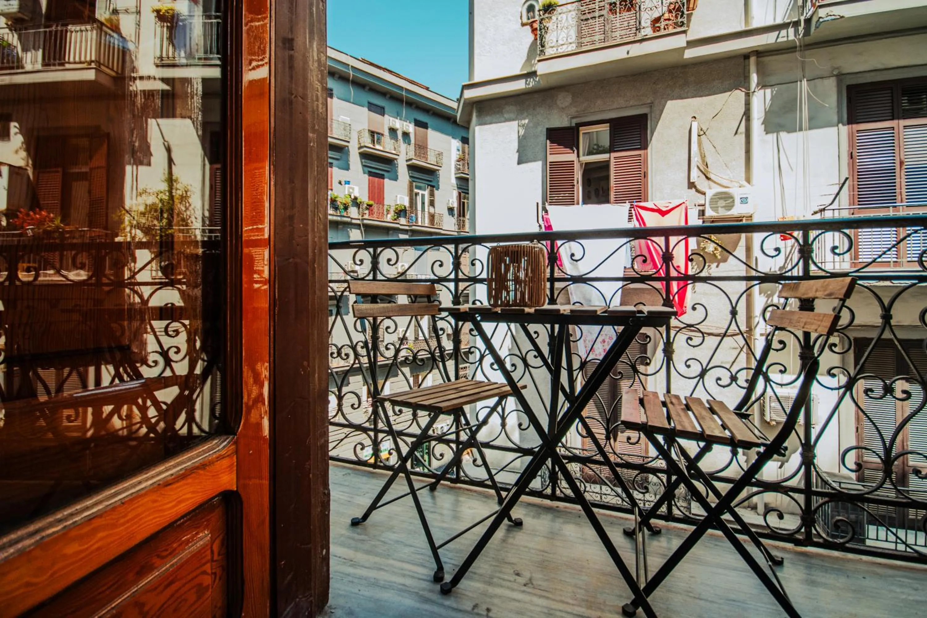 Balcony/Terrace in B&B Lara's Home by I Borbone