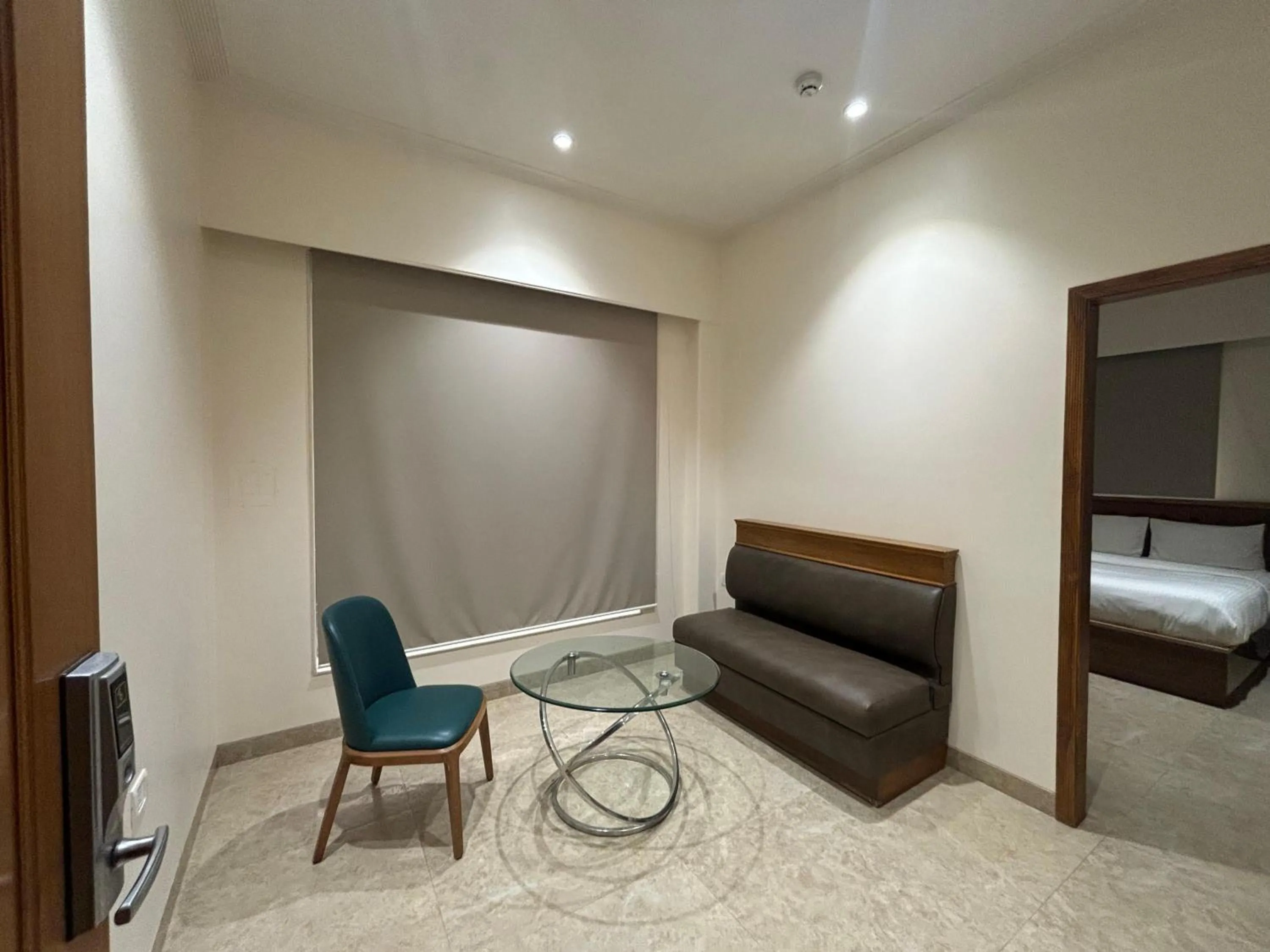 Living room, Bed in The Hub Link