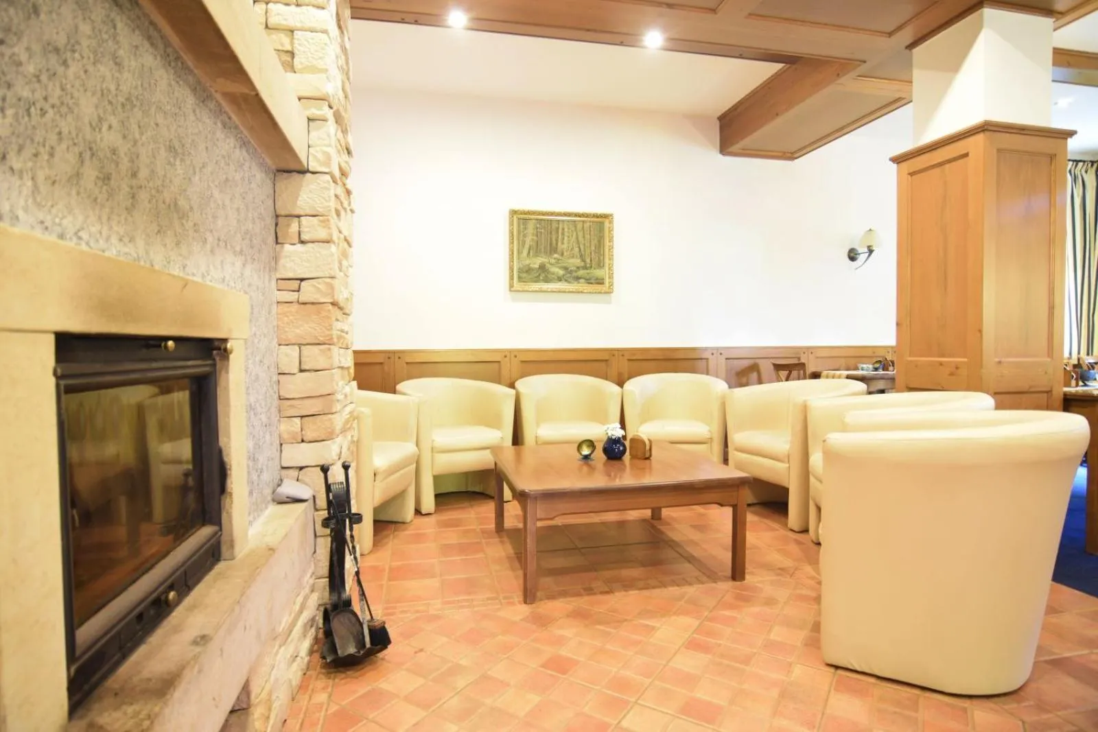 Restaurant/places to eat in Hotel Konšel