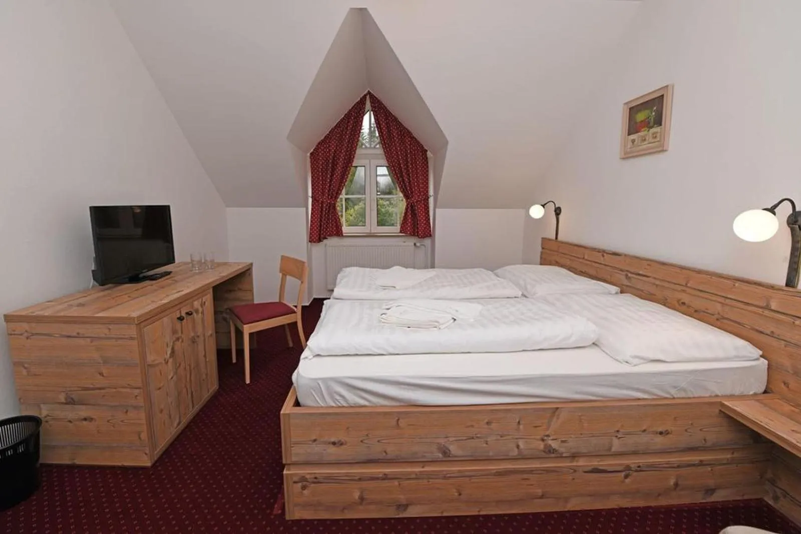 Bed in Hotel Konšel