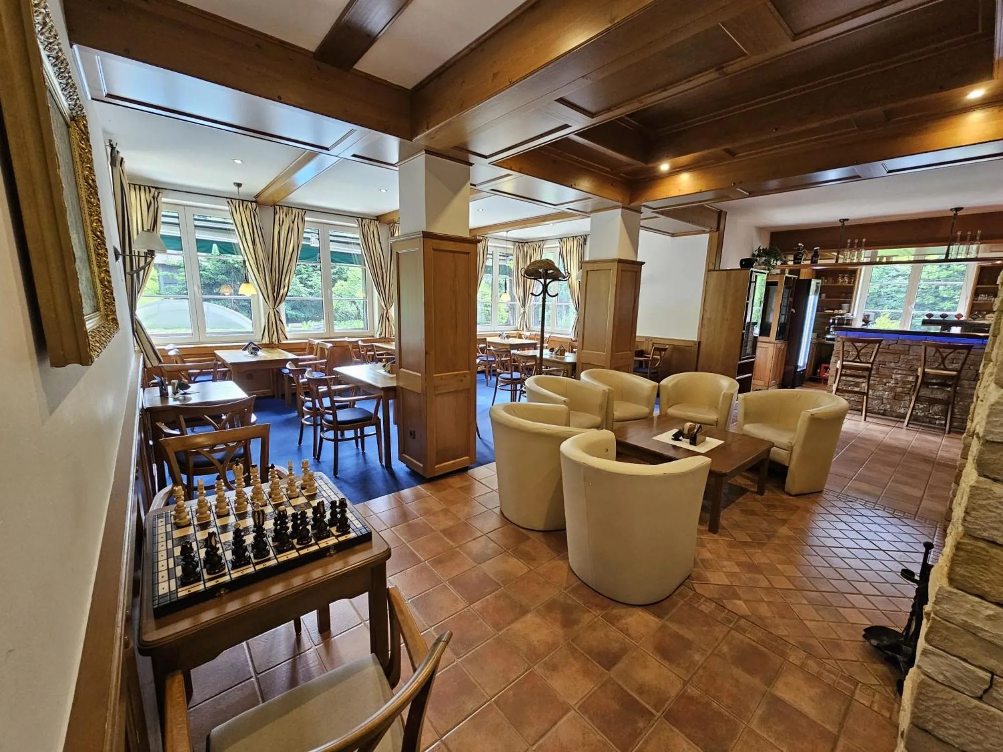 Restaurant/places to eat in Hotel Konšel