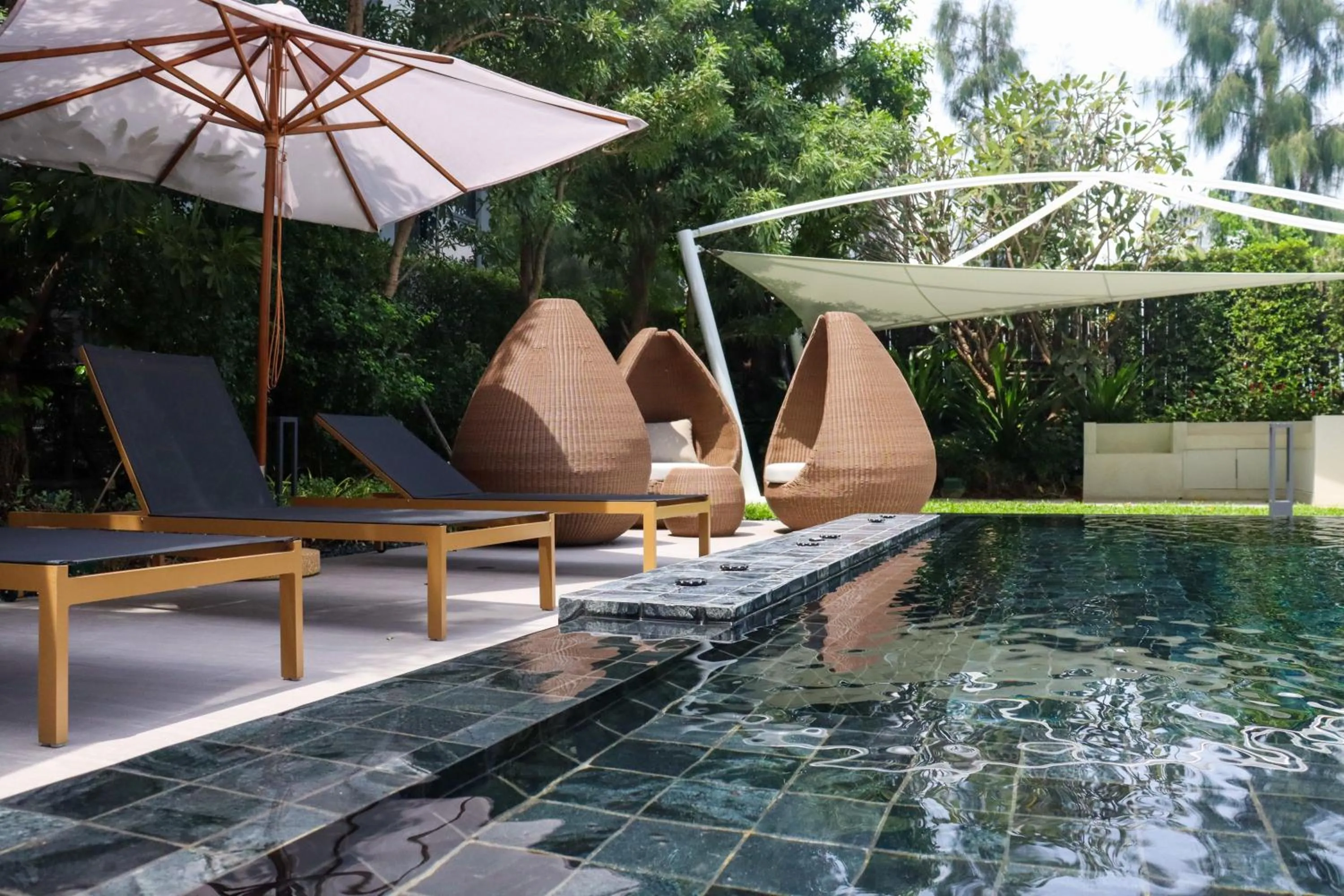 Lakeside Residences by NLA