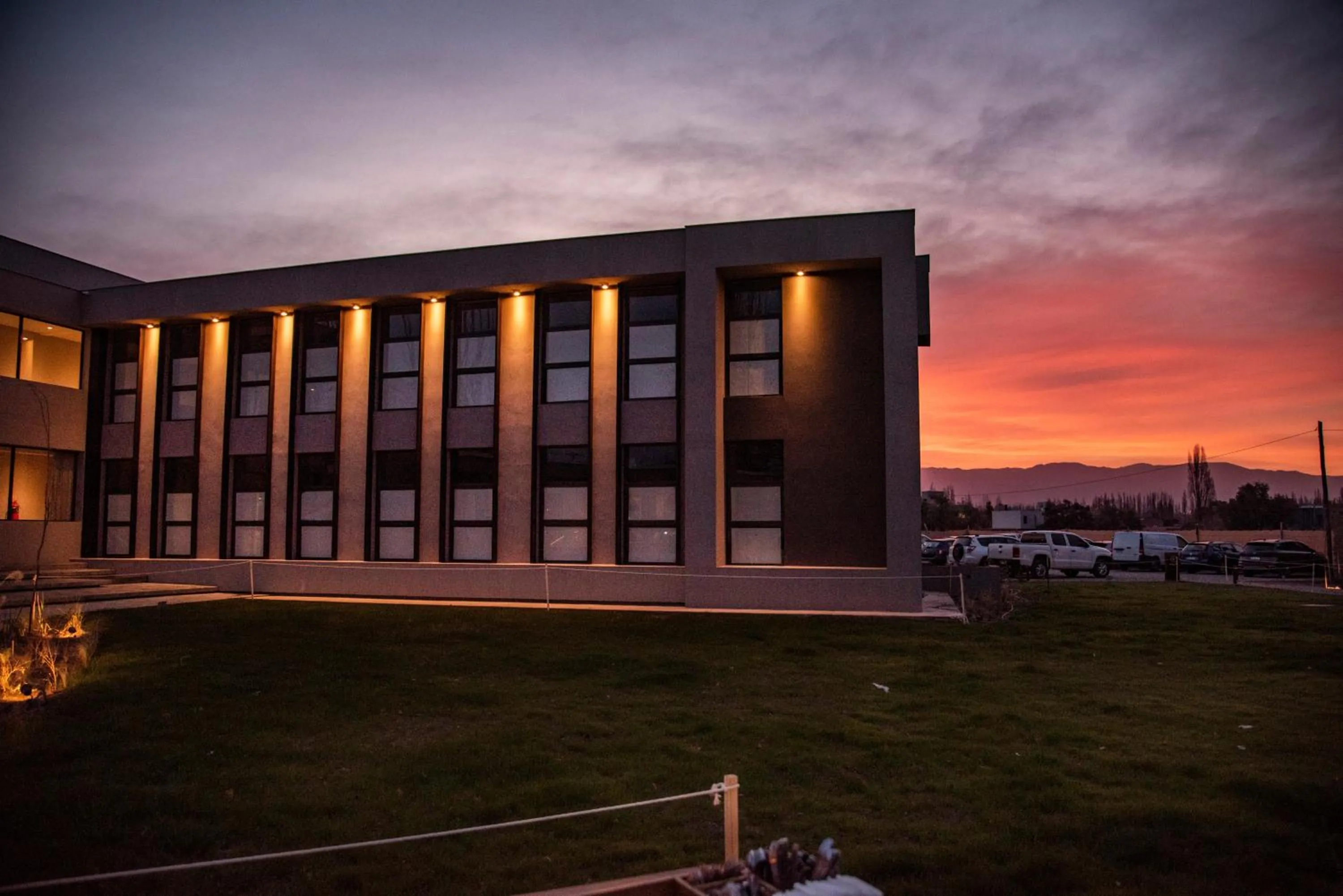 Property building in Amerian Chacras de Coria