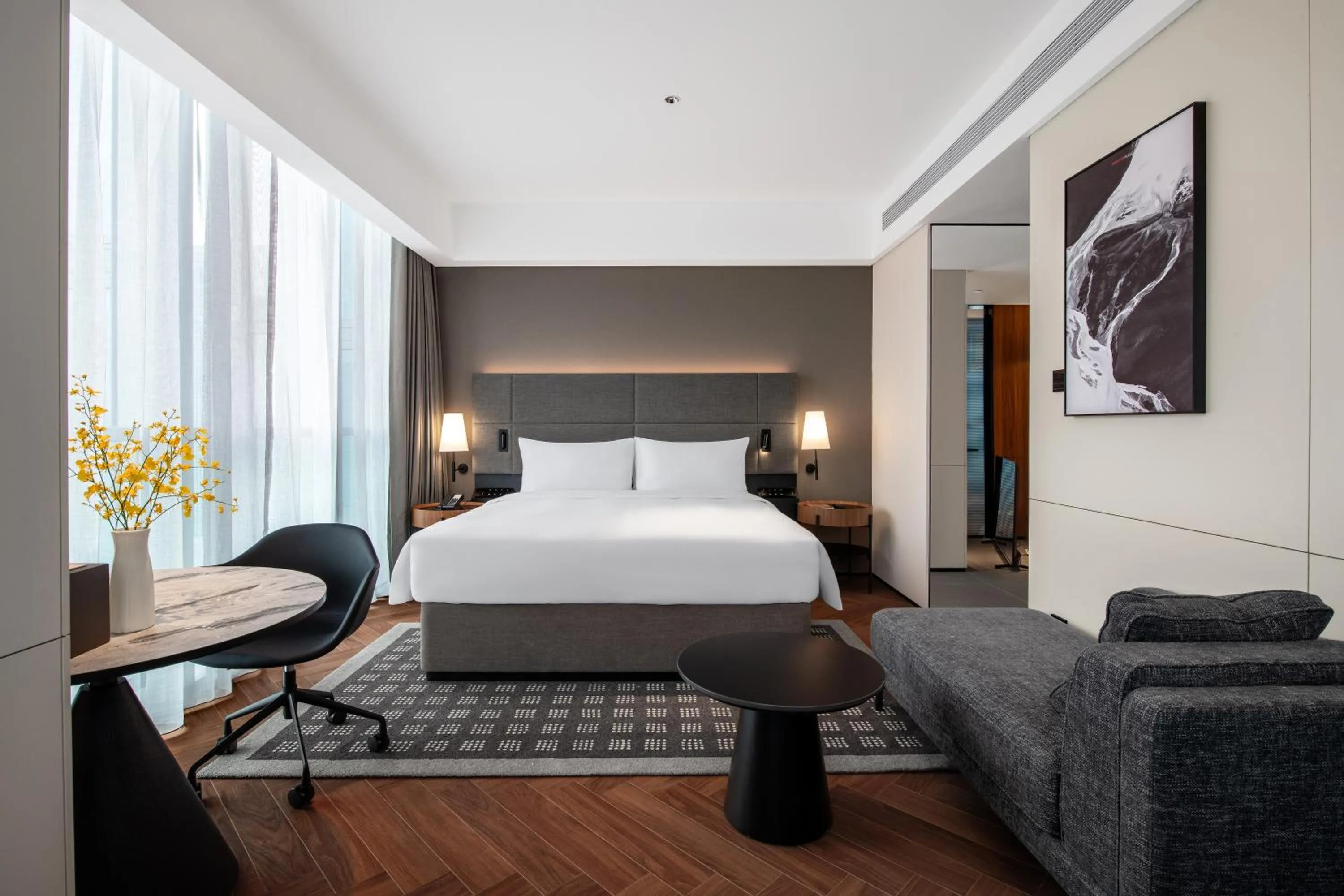 Deluxe Double Room with Bath in Intercity Hotel Shenzhen Bay