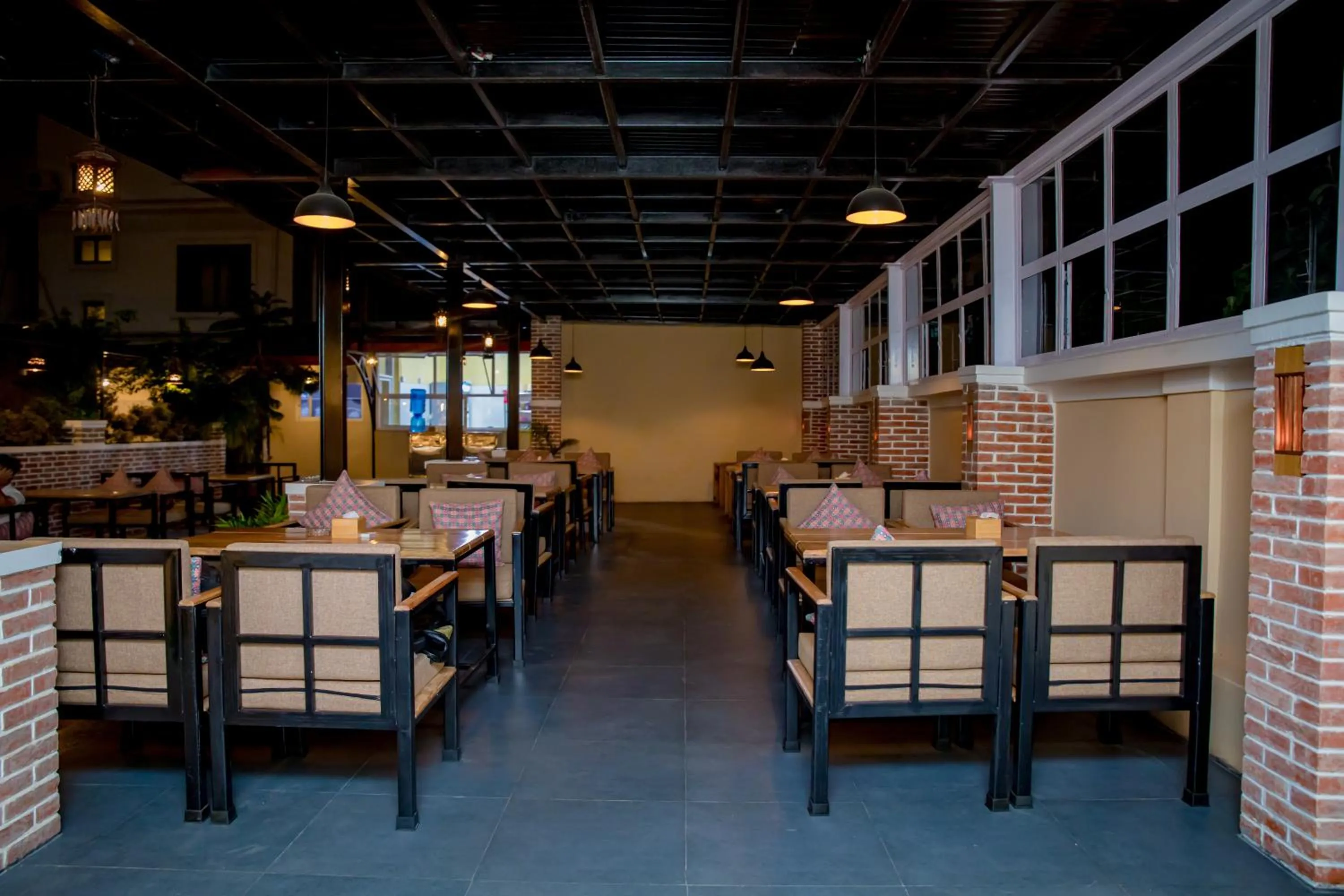Seating area in Hotel Matina Suites