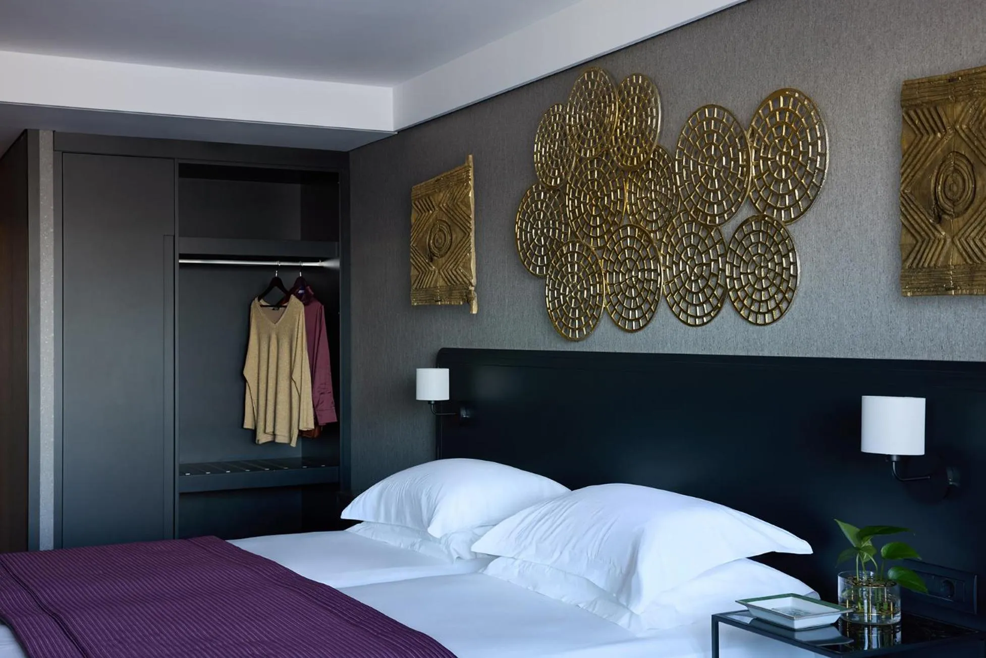 Decorative detail, Bed in President Hotel Athens