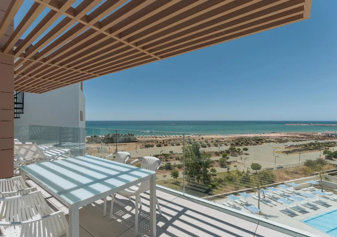Balcony/Terrace in Dom Pedro Residences