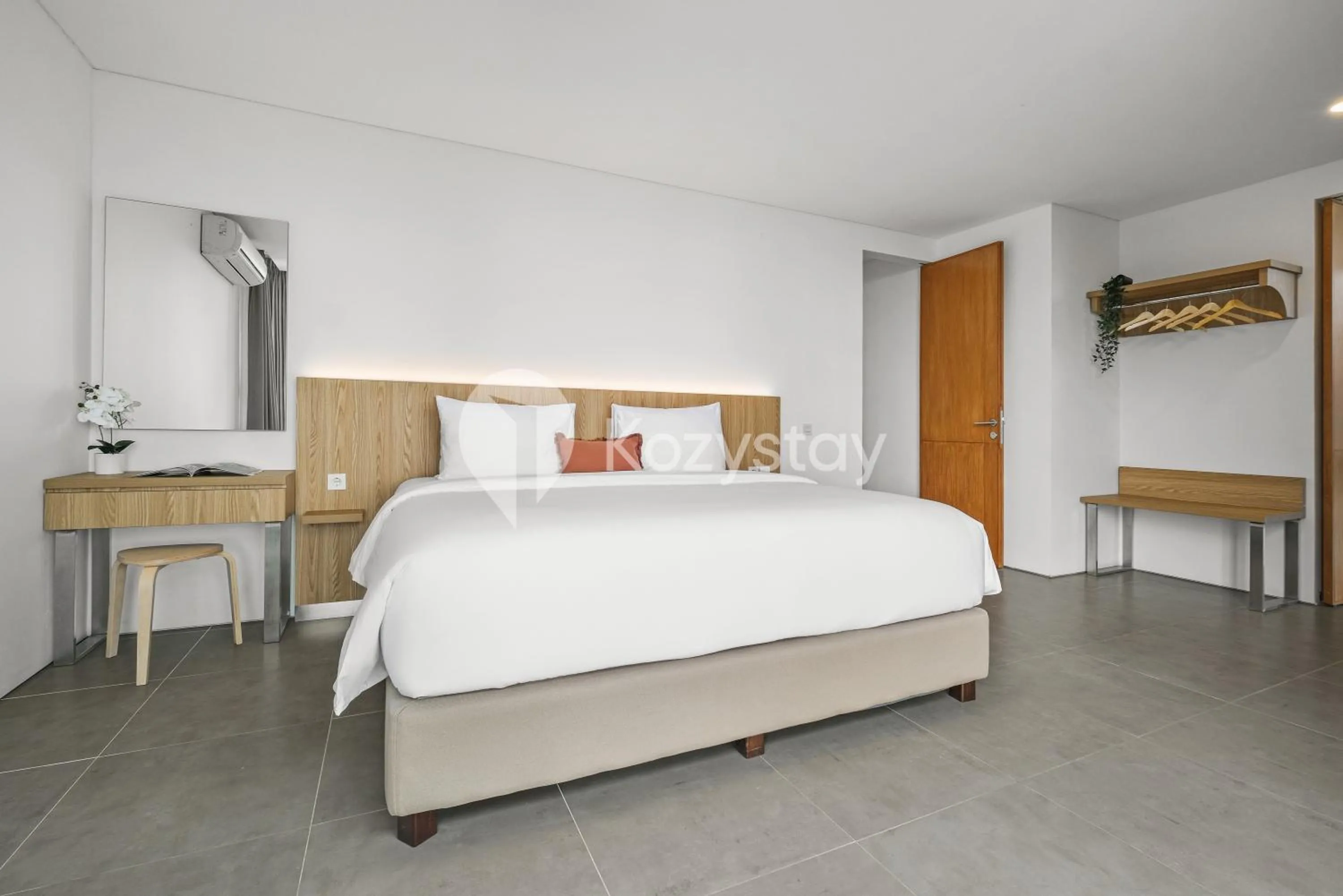 Bedroom, Bed in Sorte by Kozystay -Dago