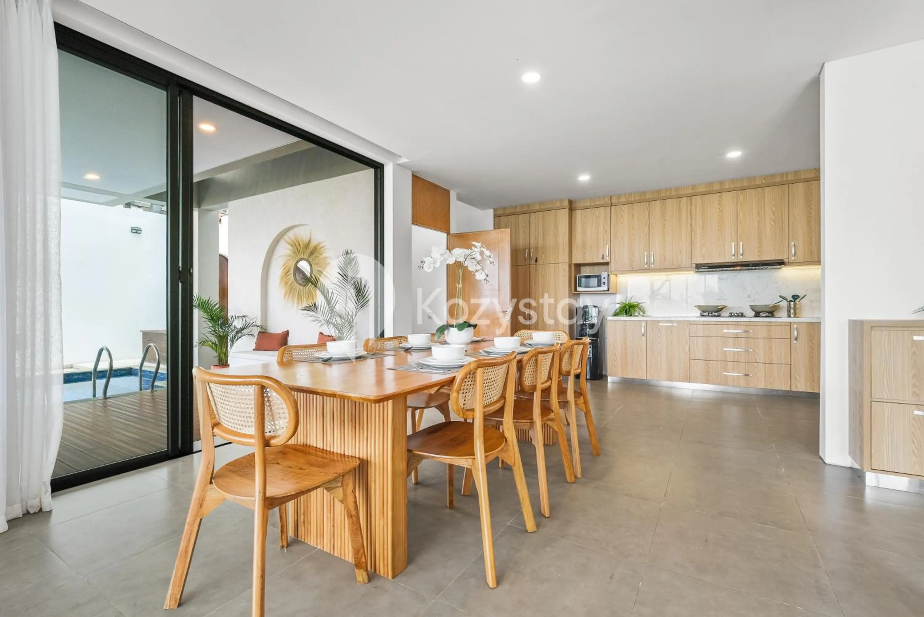 Dining area in Sorte by Kozystay -Dago