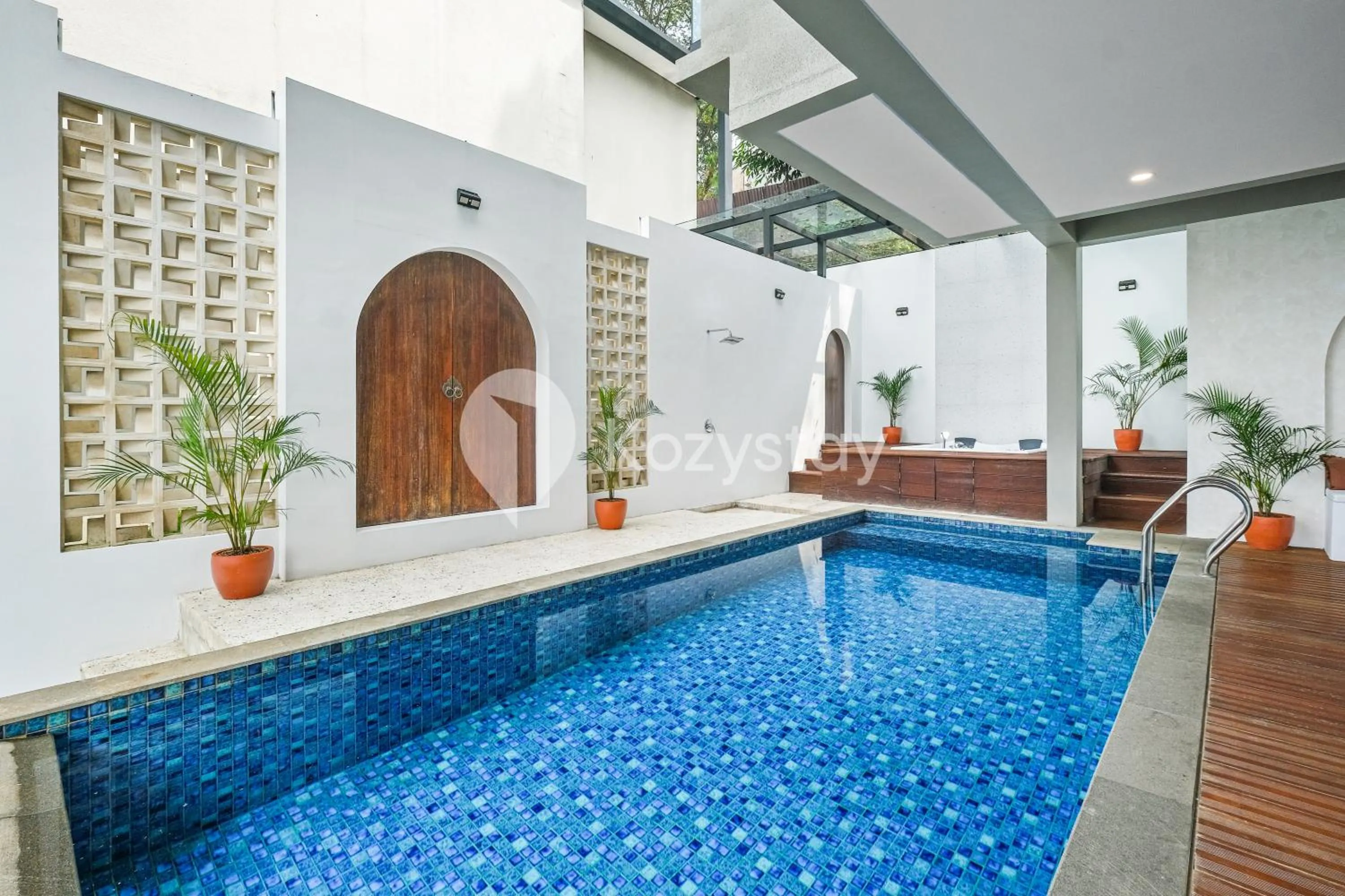 Swimming pool in Sorte by Kozystay -Dago