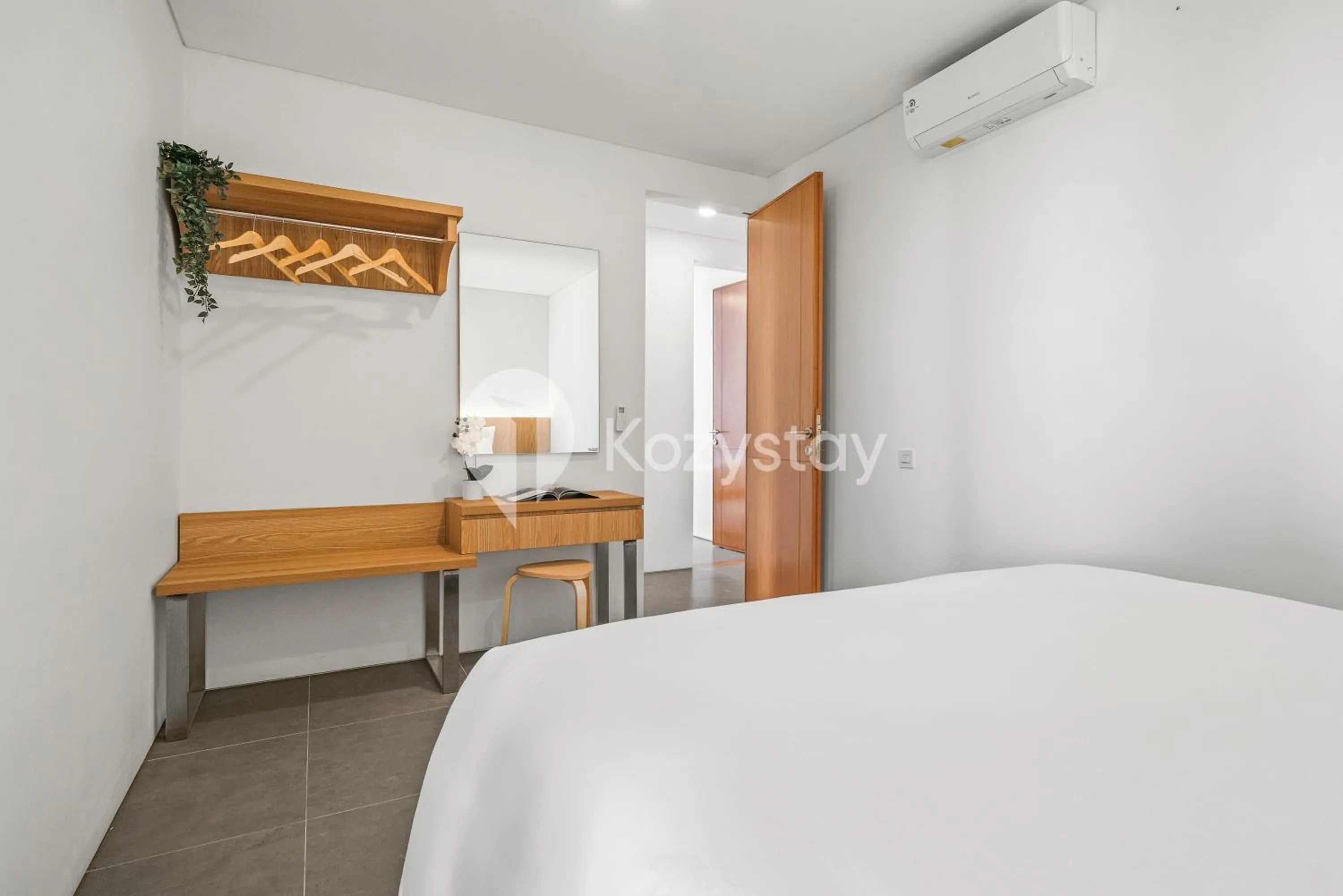 Bedroom, Bed in Sorte by Kozystay -Dago