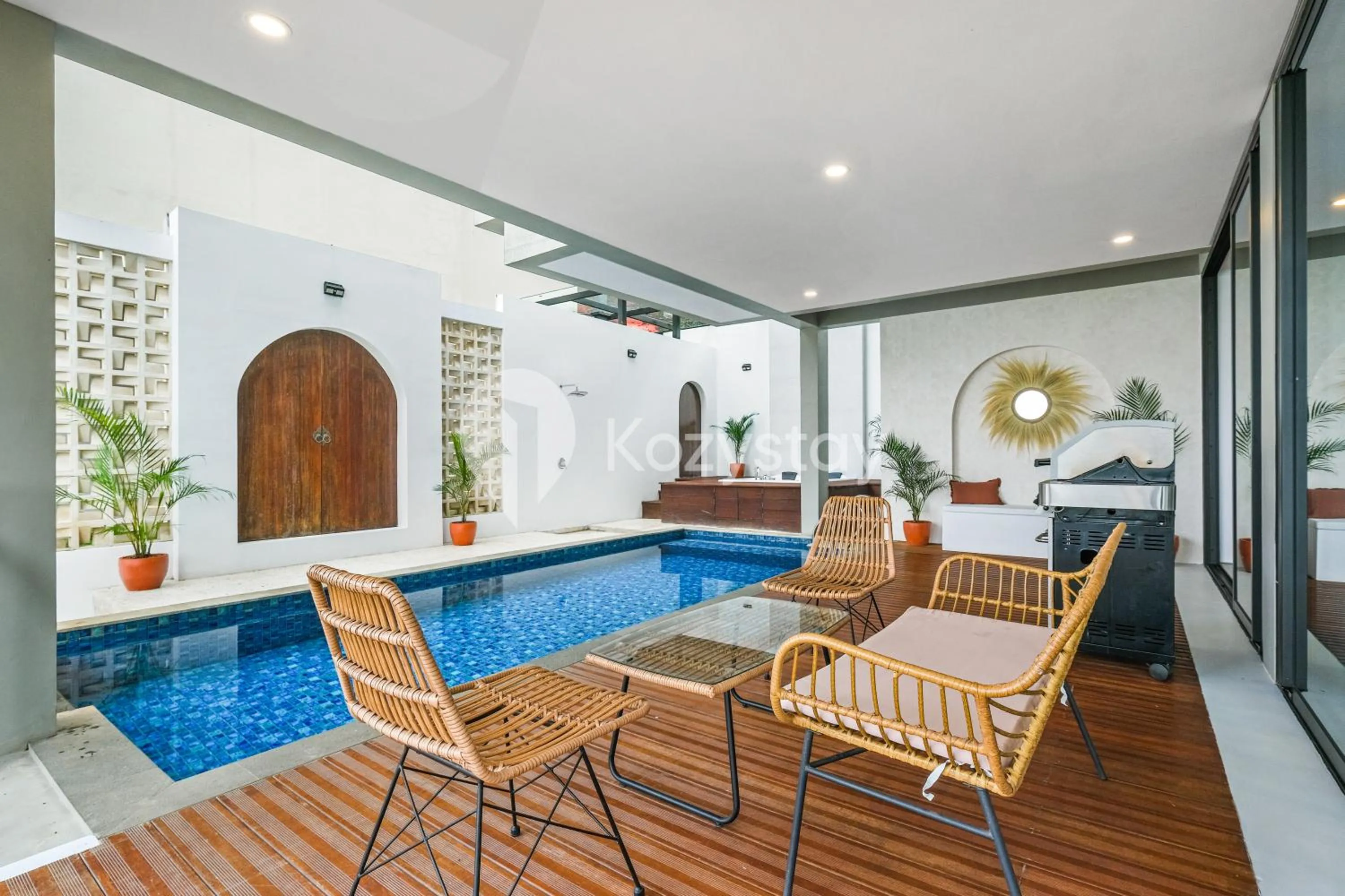 Swimming pool in Sorte by Kozystay -Dago