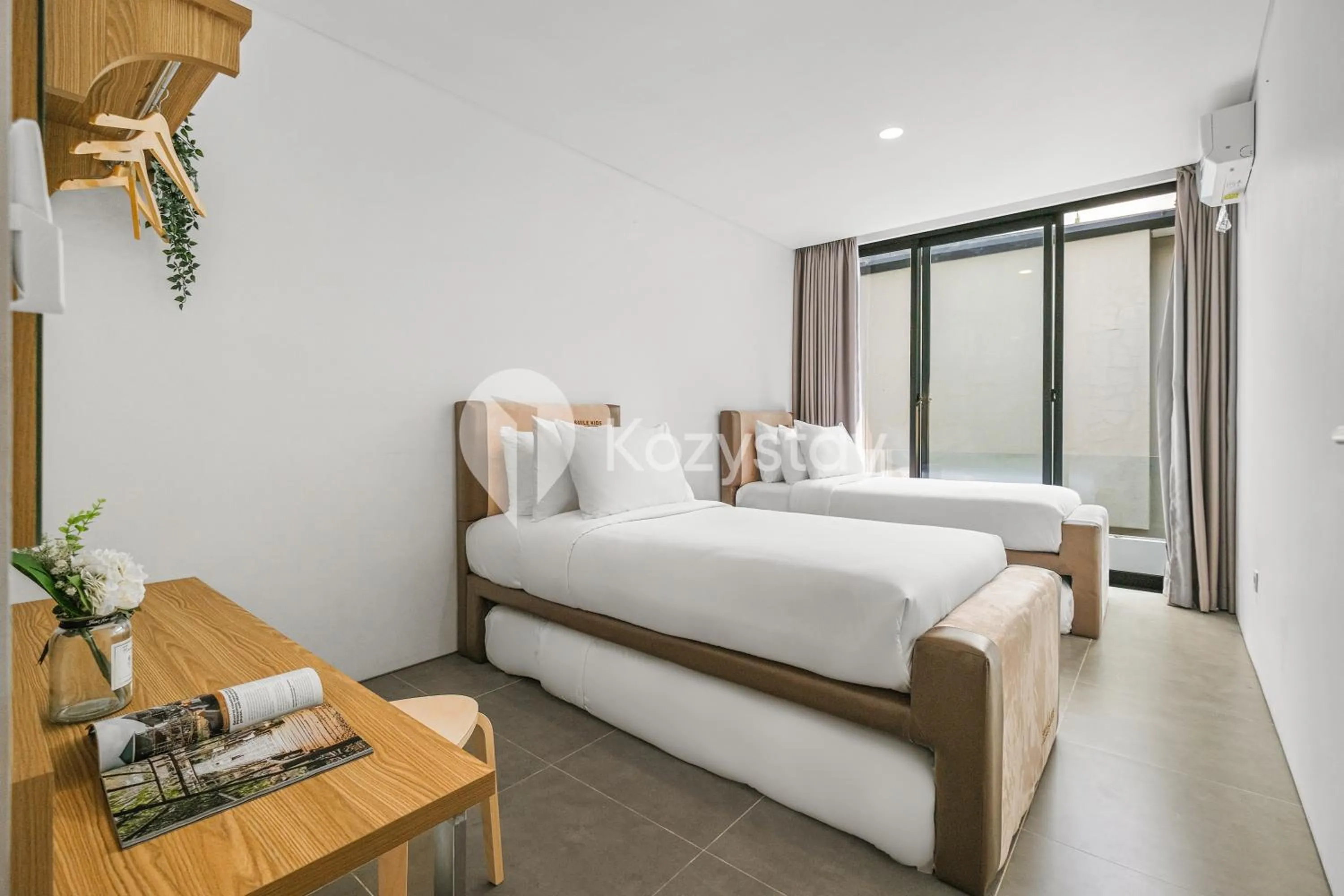 Bedroom, Bed in Sorte by Kozystay -Dago