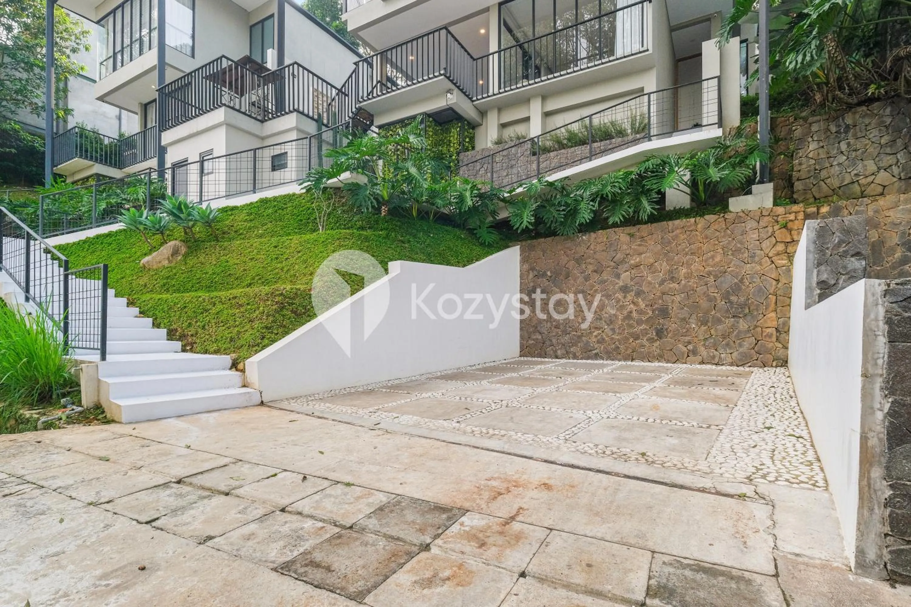 Property building in Sorte by Kozystay -Dago