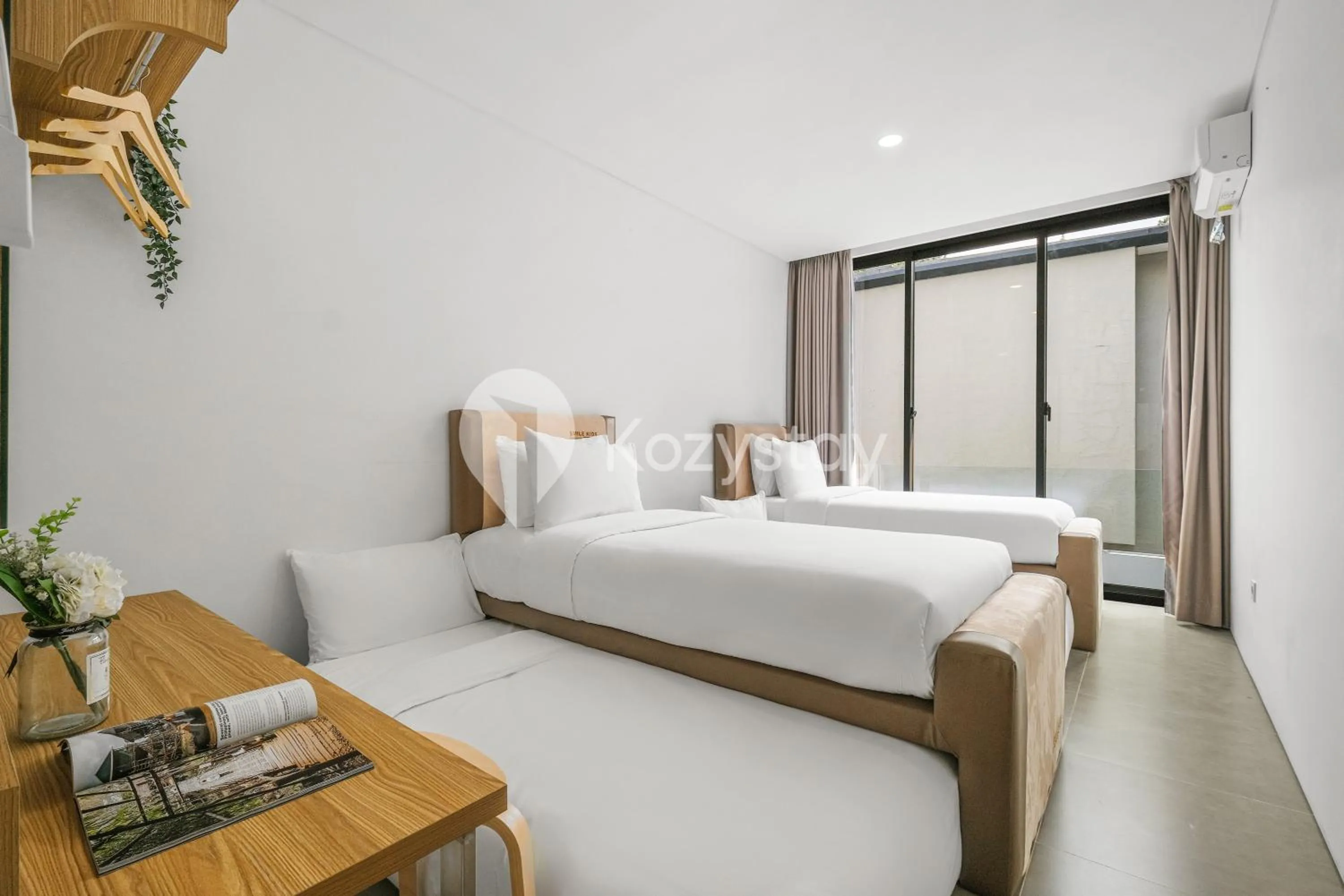 Bedroom, Bed in Sorte by Kozystay -Dago