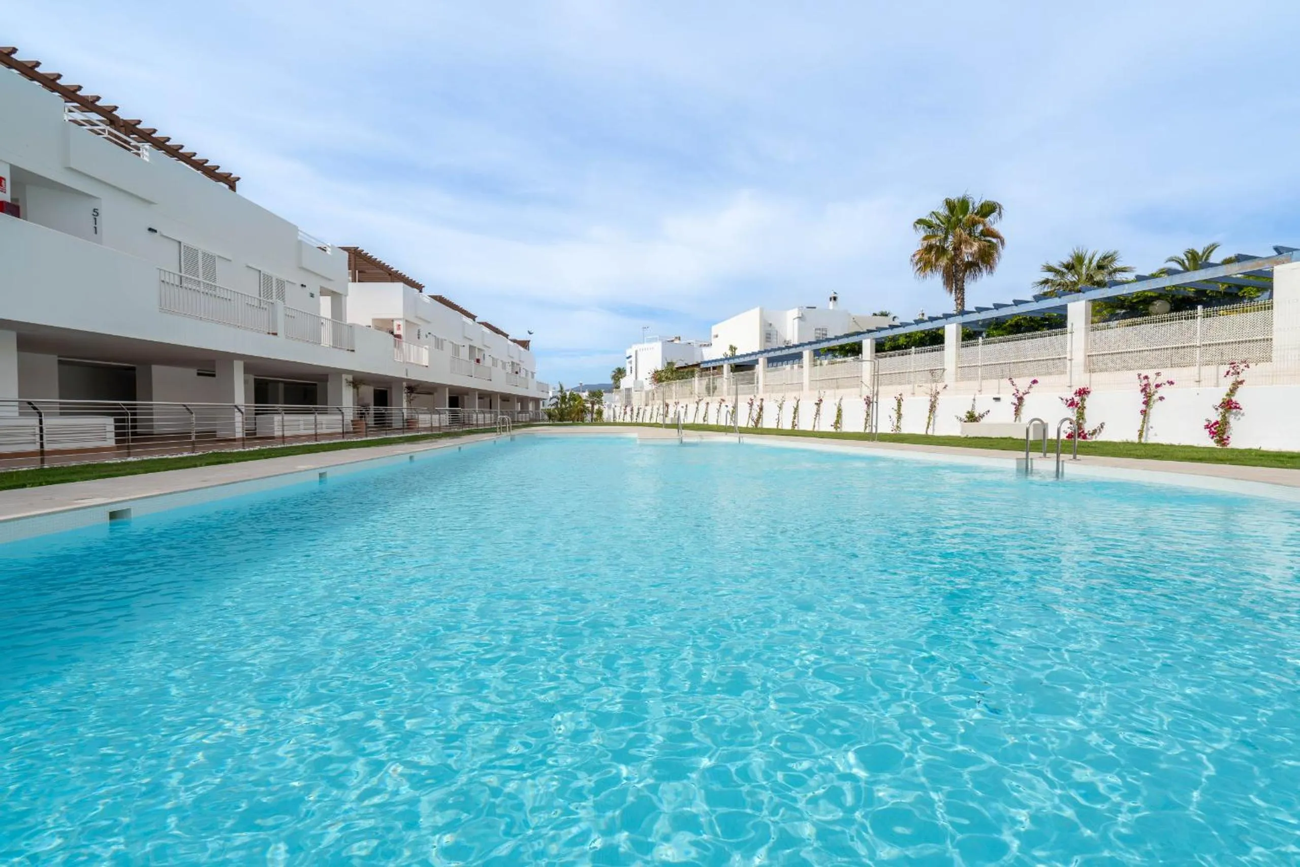 AlmeriaSuite Mojacar Breeze Apartments