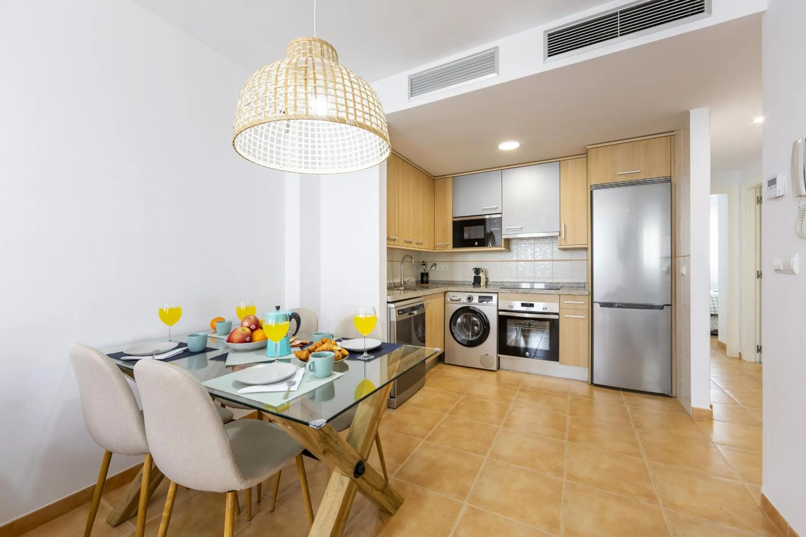 Kitchen or kitchenette in AlmeriaSuite Mojacar Breeze Apartments