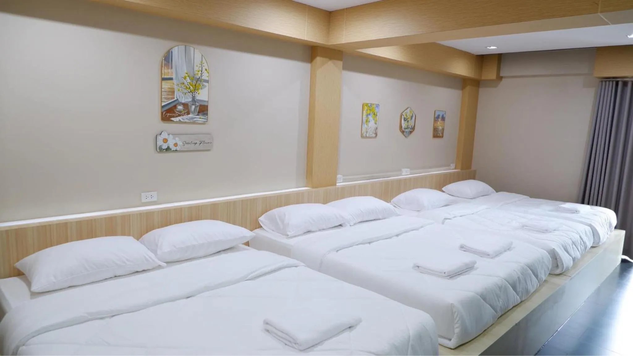 Bed in Shi-ro-i Poshtel