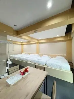 Bed in Shi-ro-i Poshtel Bed in Shi-ro-i Poshtel