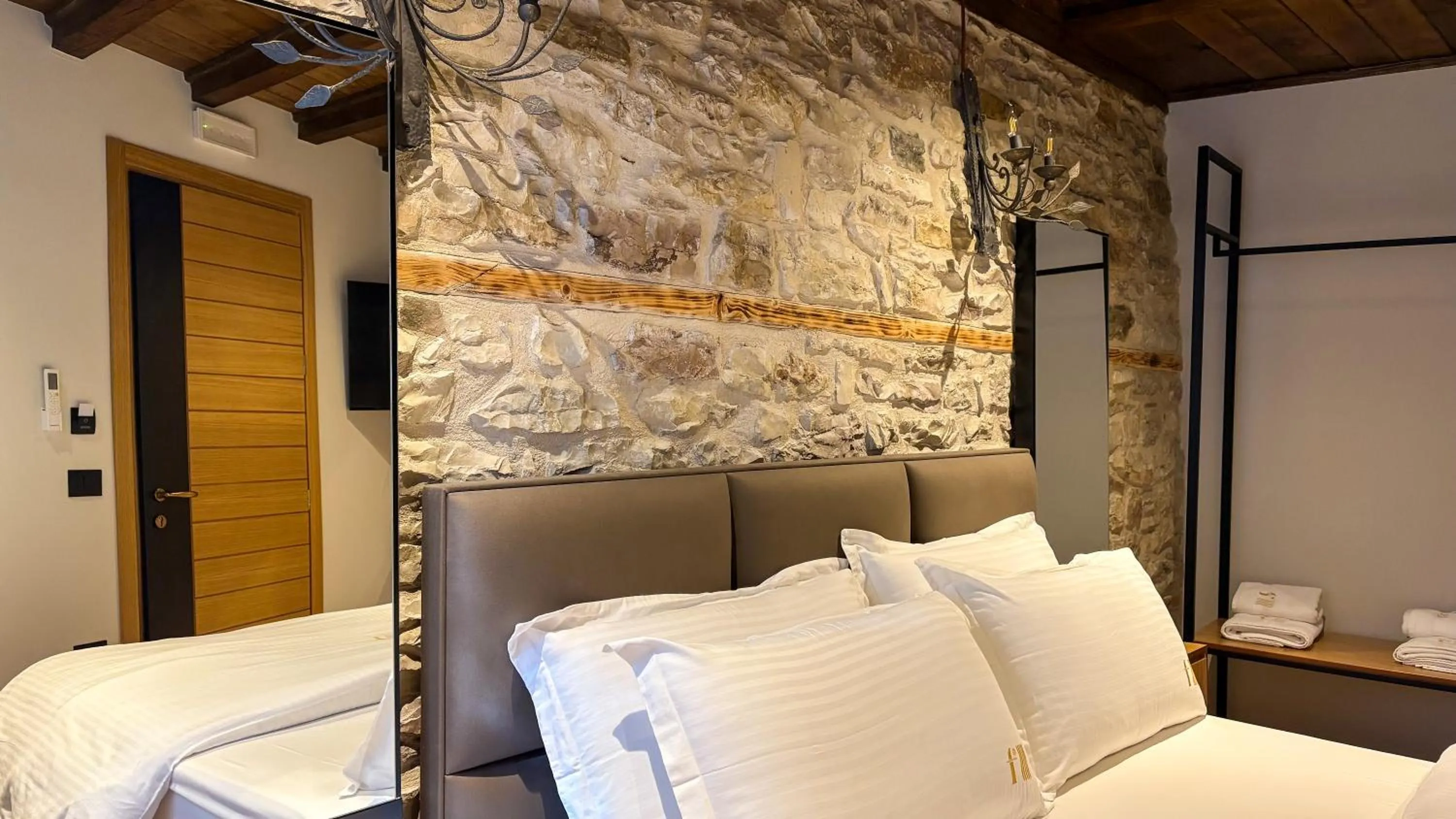 Bedroom, Bed in Furra Hotel