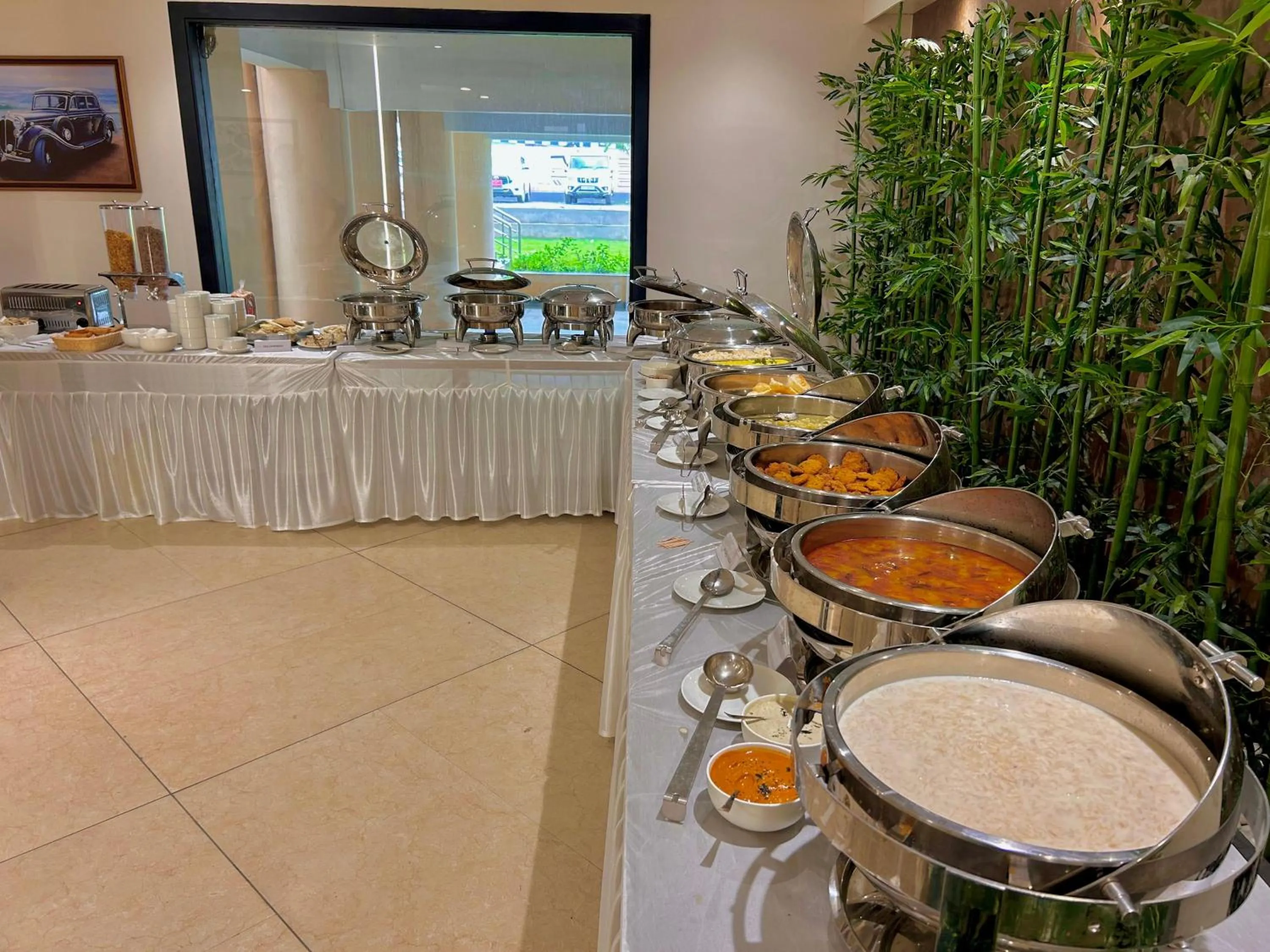 Restaurant/places to eat in Rohika AAU-IGH