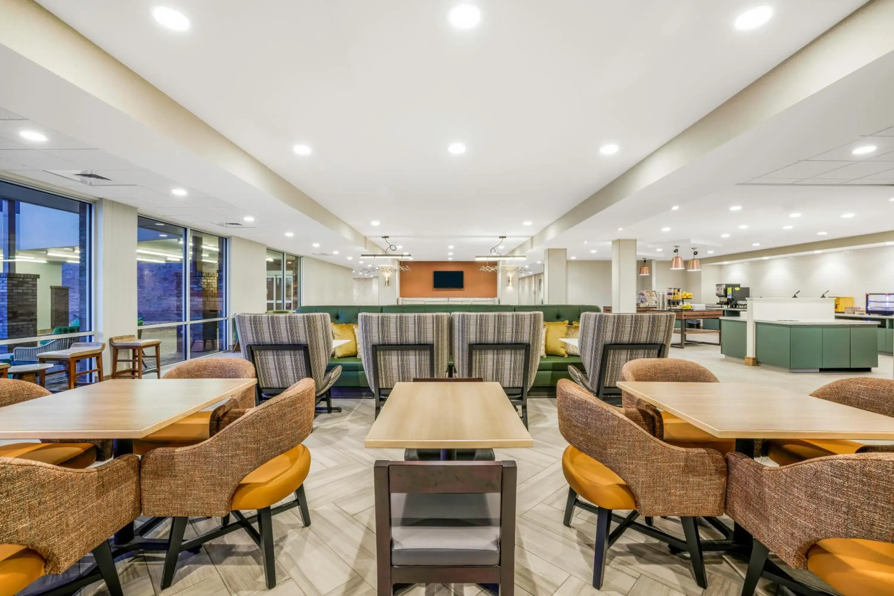 Lobby or reception in Hampton Inn Aurora Medical Center Denver Lobby or reception in Hampton Inn Aurora Medical Center Denver