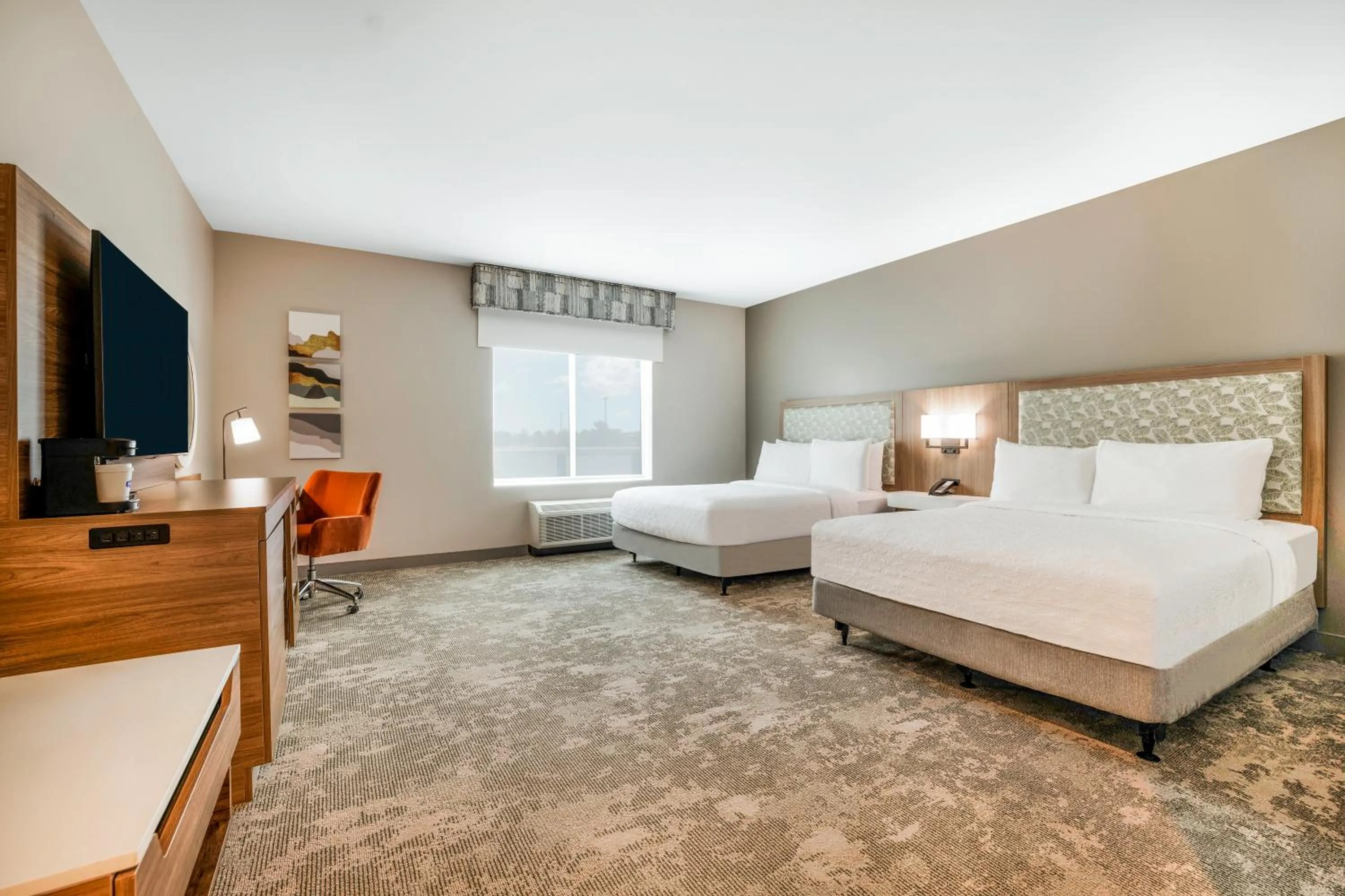 Bed in Hampton Inn Aurora Medical Center Denver