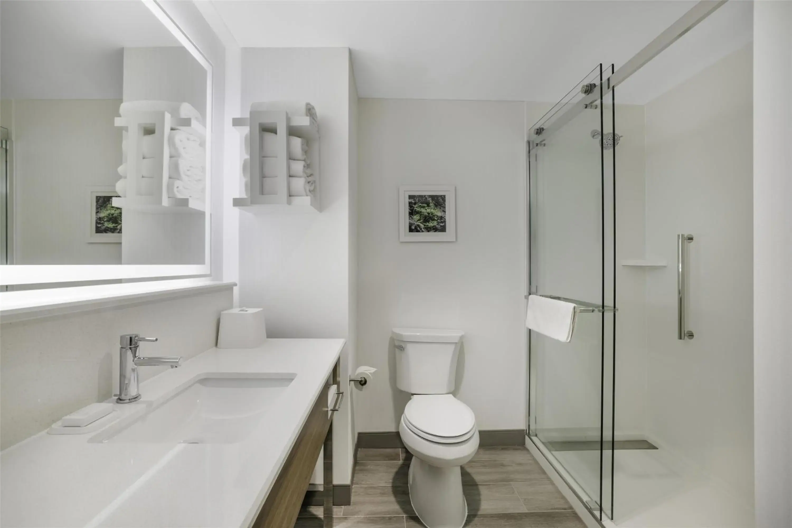 Bathroom in Hampton Inn Aurora Medical Center Denver Bathroom in Hampton Inn Aurora Medical Center Denver