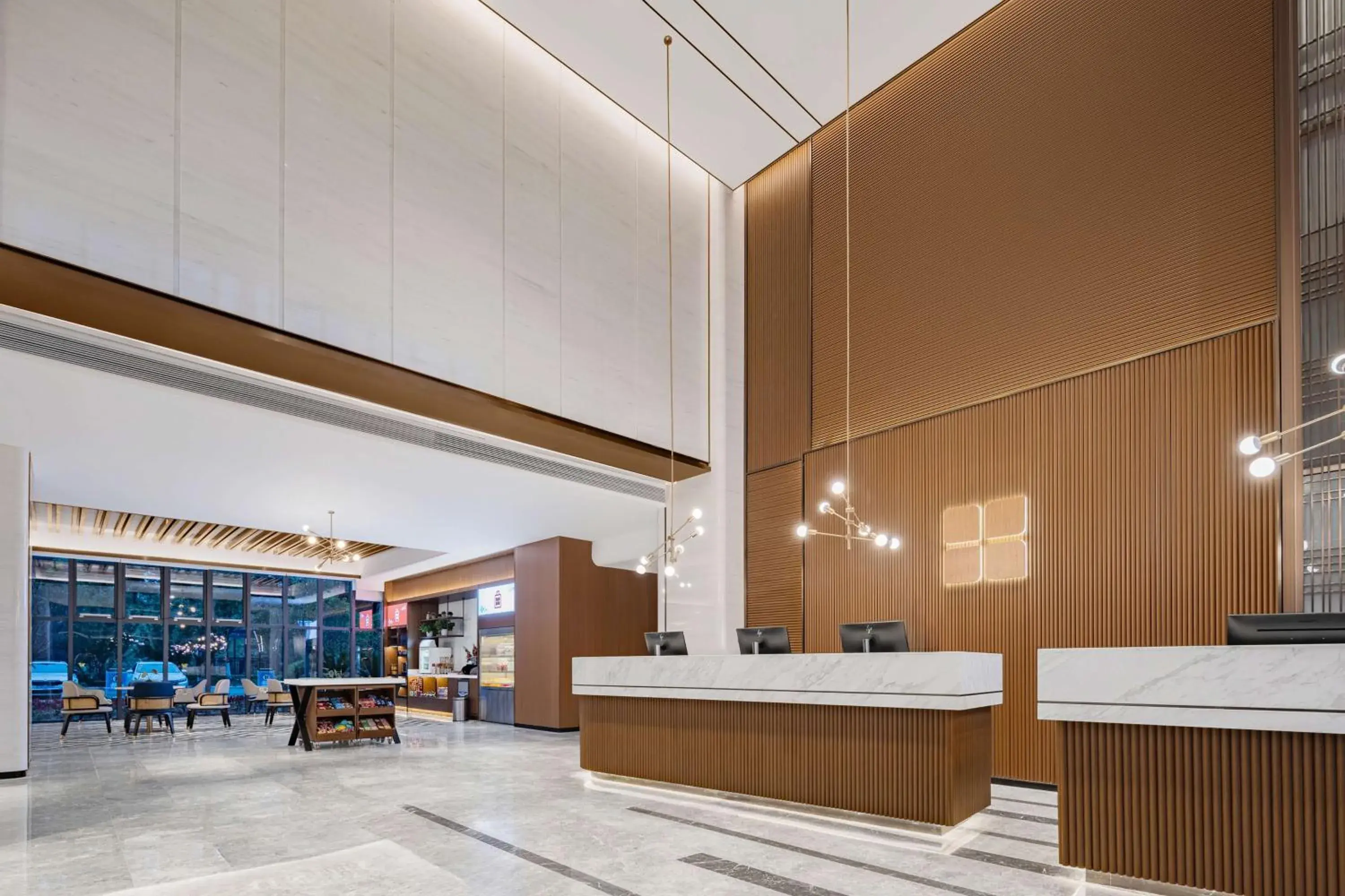 Lobby or reception in Hilton Garden Inn Yichang Yiling Lobby or reception in Hilton Garden Inn Yichang Yiling