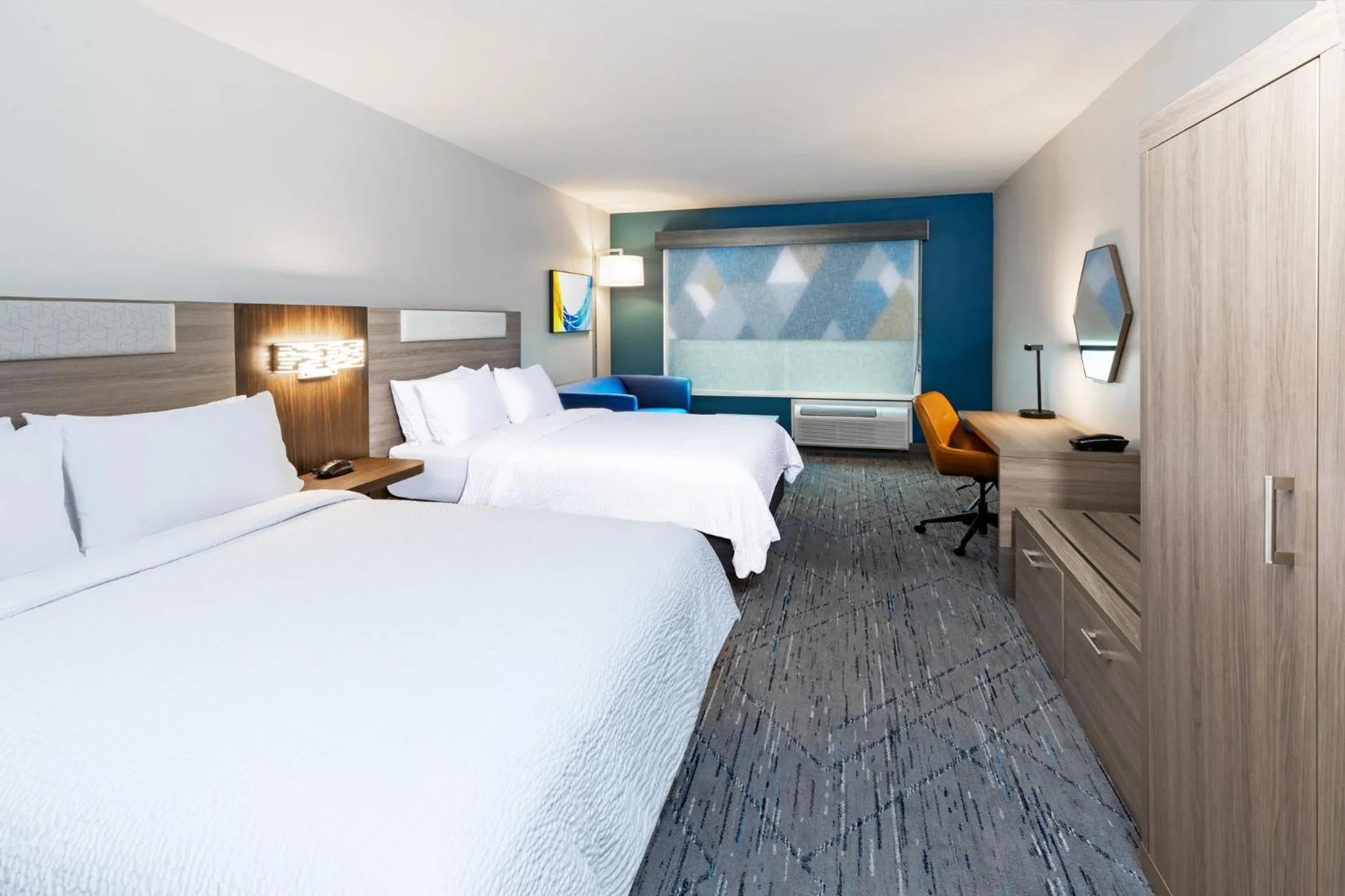 Photo of the whole room, Bed in Holiday Inn Express & Suites Senatobia I-55 by IHG