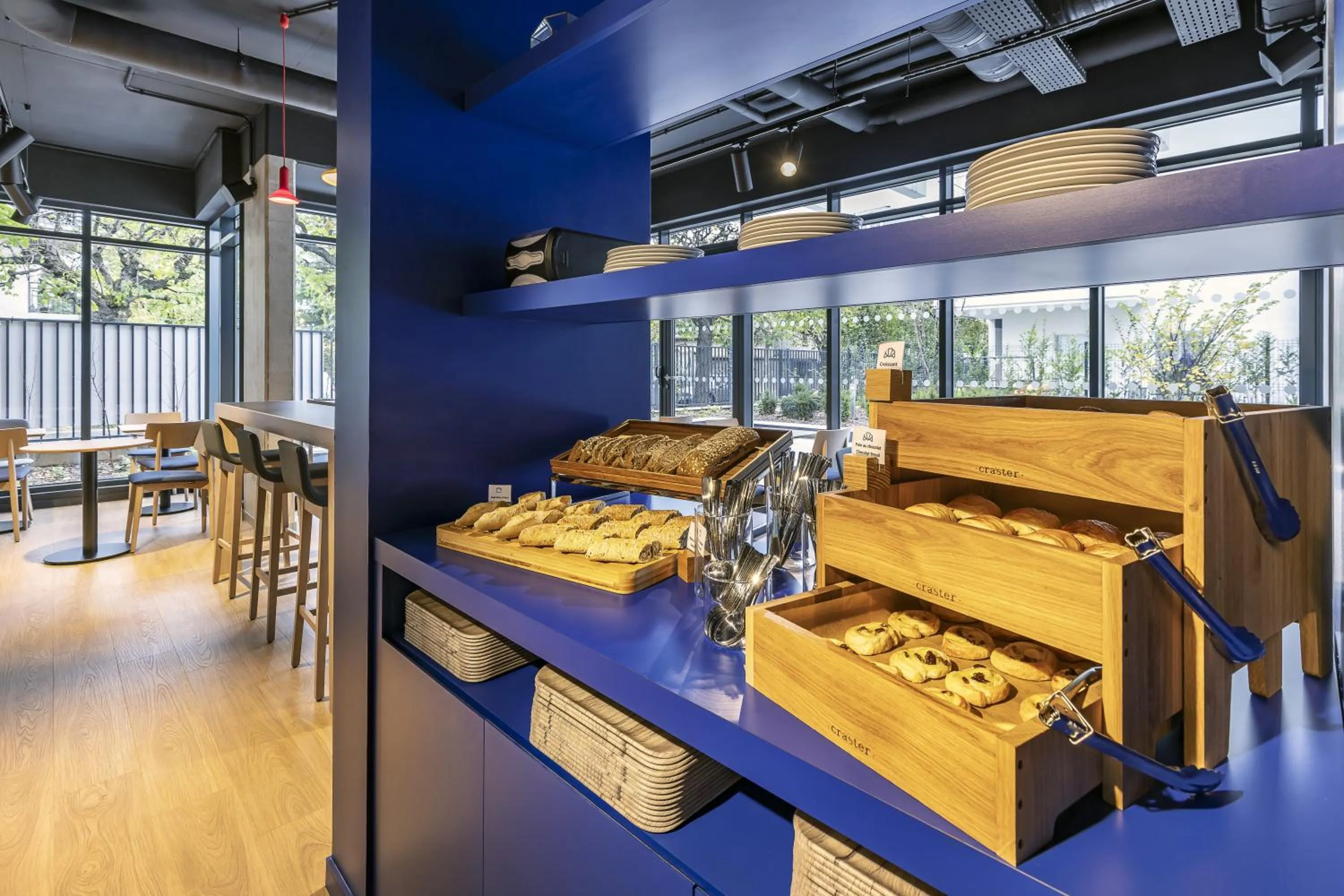 Food in Holiday Inn Express Paris - Poissy by IHG