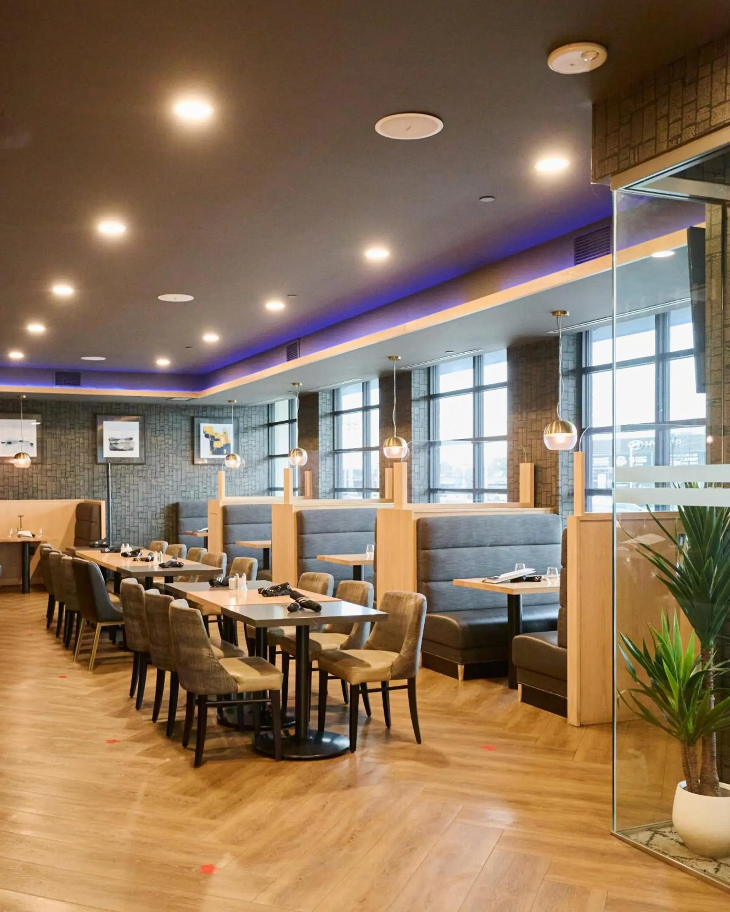 Restaurant/places to eat in Staybridge Suites St. Catharines Conf Ctr by IHG Restaurant/places to eat in Staybridge Suites St. Catharines Conf Ctr by IHG