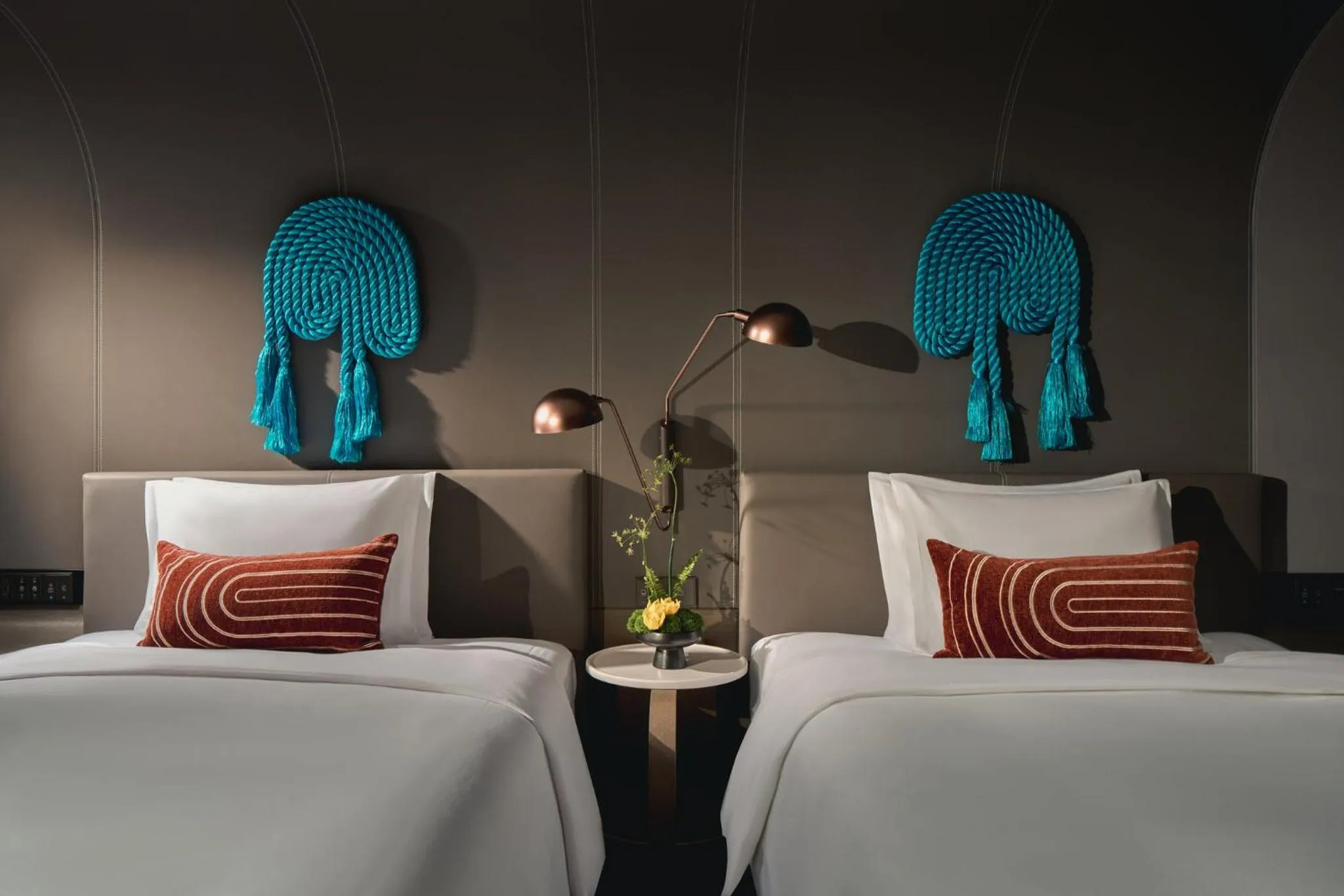 Photo of the whole room, Bed in Hotel Indigo Ningbo Riverside by IHG