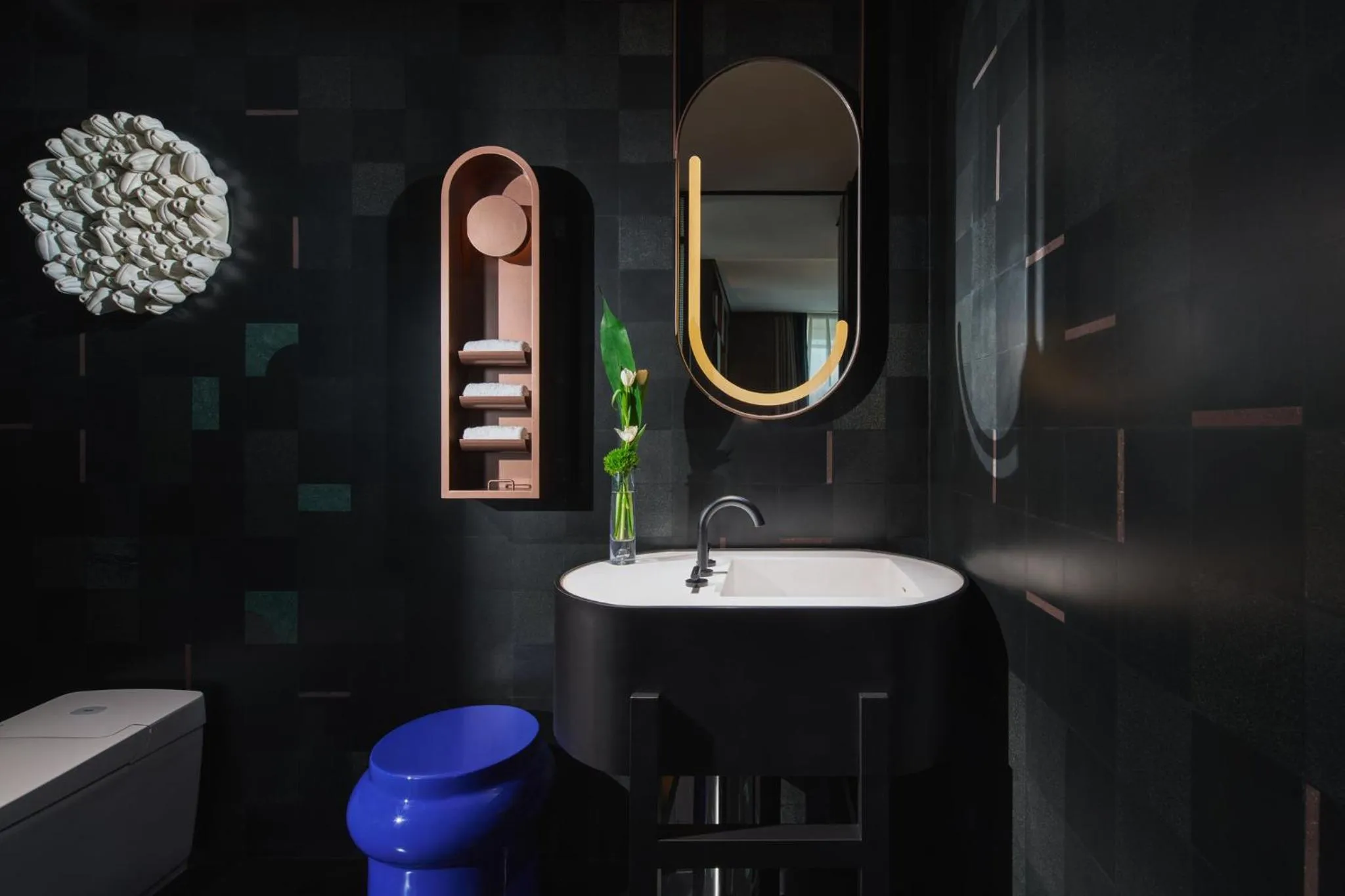 Bathroom in Hotel Indigo Ningbo Riverside by IHG