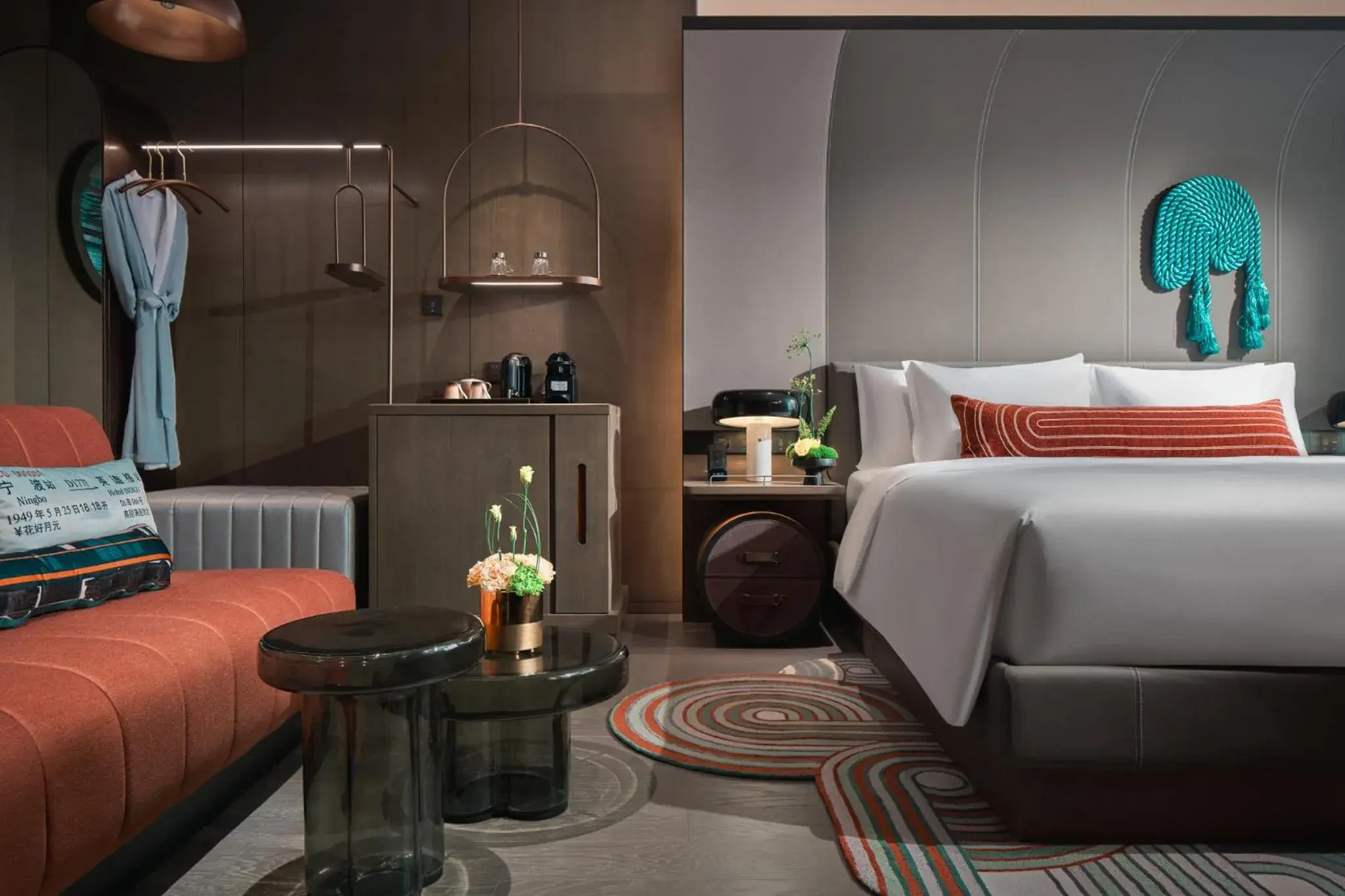 Photo of the whole room, Bed in Hotel Indigo Ningbo Riverside by IHG Photo of the whole room, Bed in Hotel Indigo Ningbo Riverside by IHG