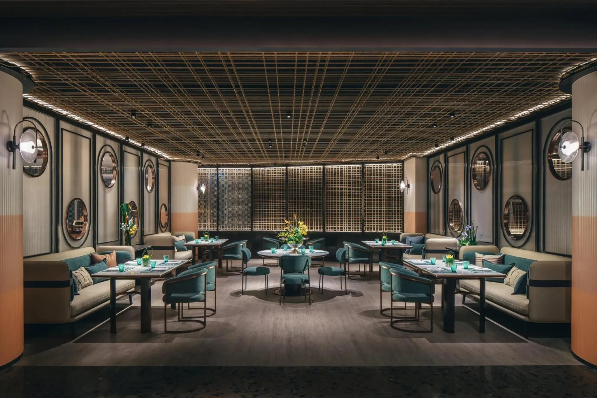 Coffee/tea facilities in Hotel Indigo Ningbo Riverside by IHG
