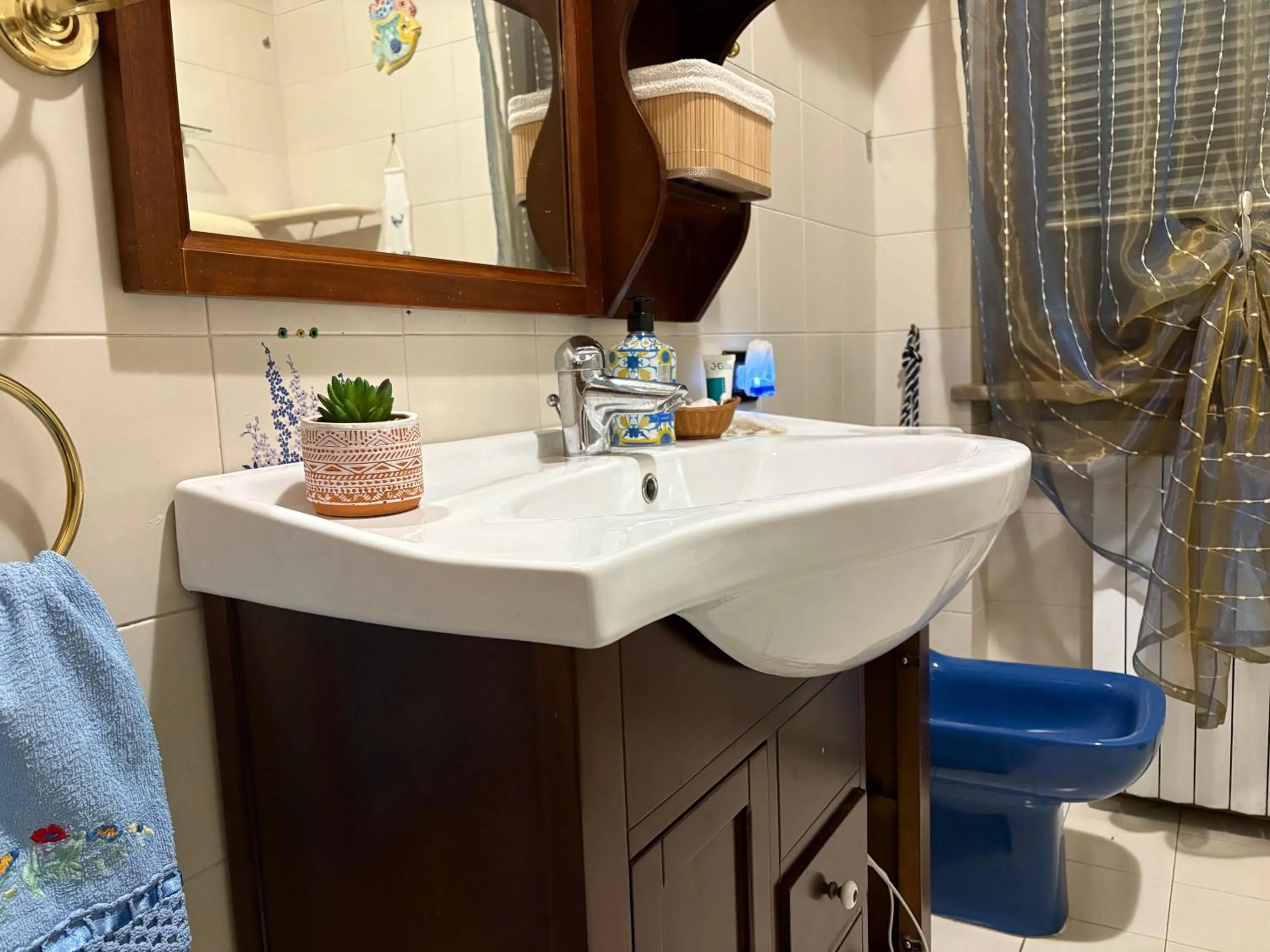 Bathroom in Au Jardin fleuri