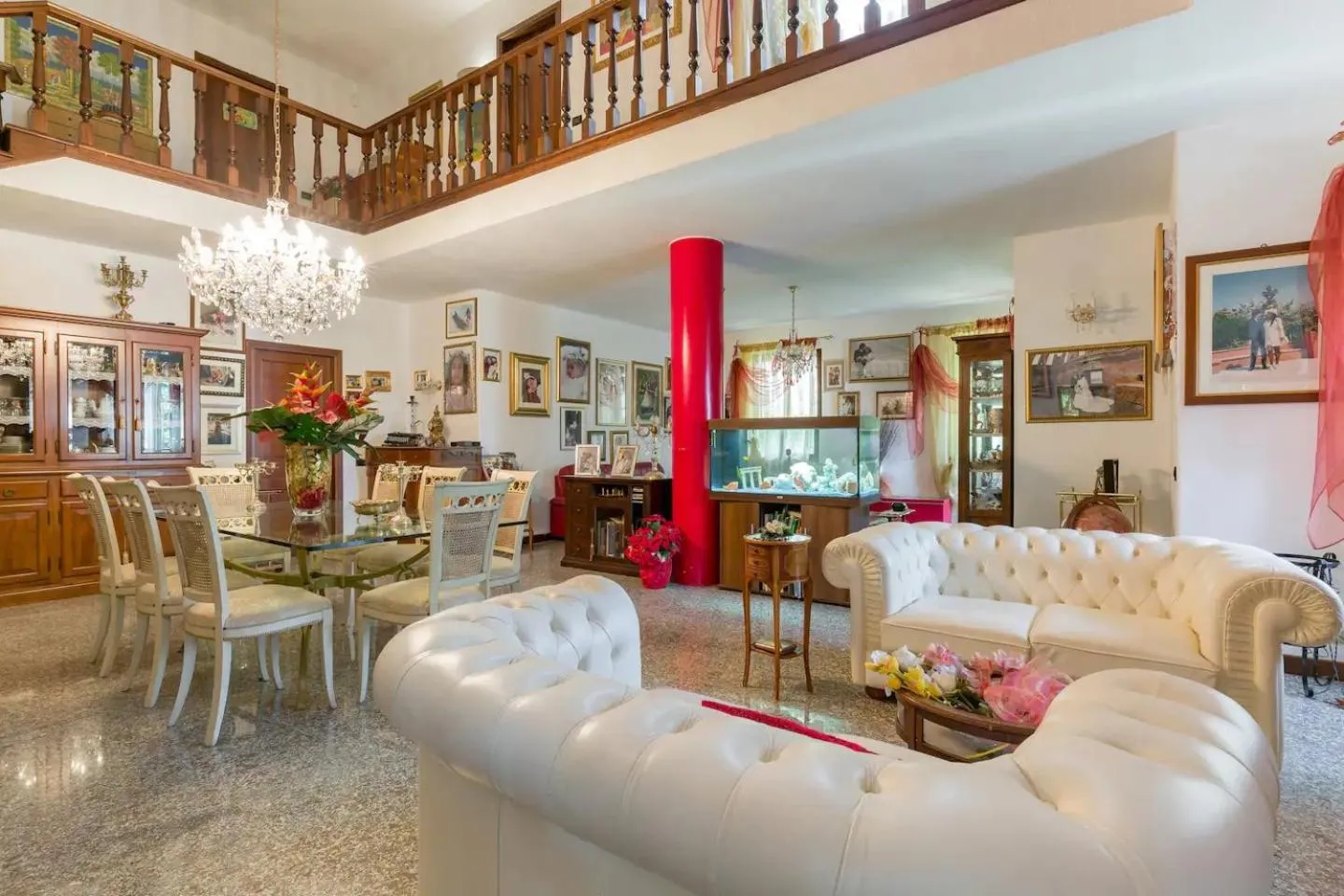 Living room in Au Jardin fleuri