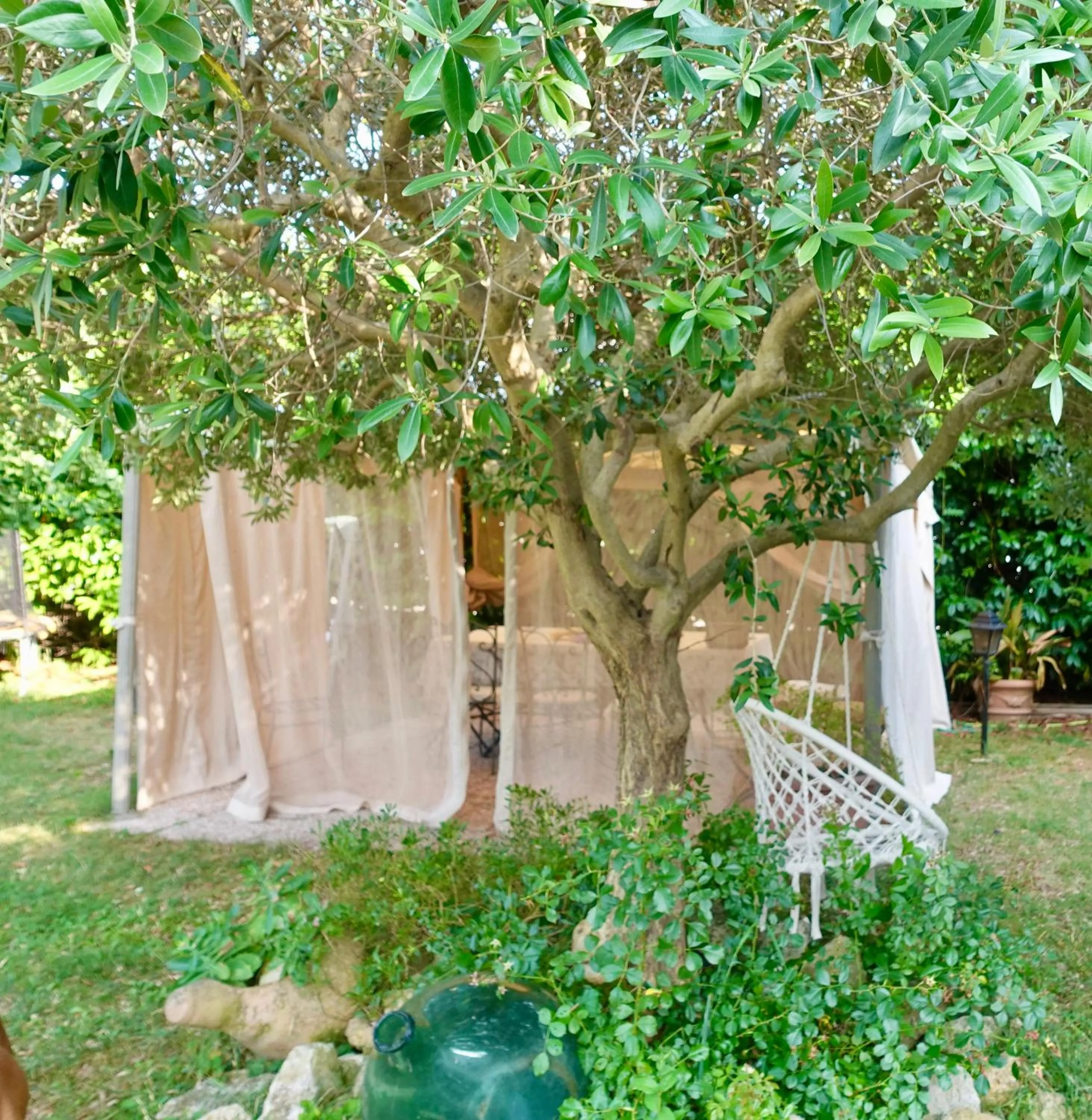 Natural landscape in Au Jardin fleuri