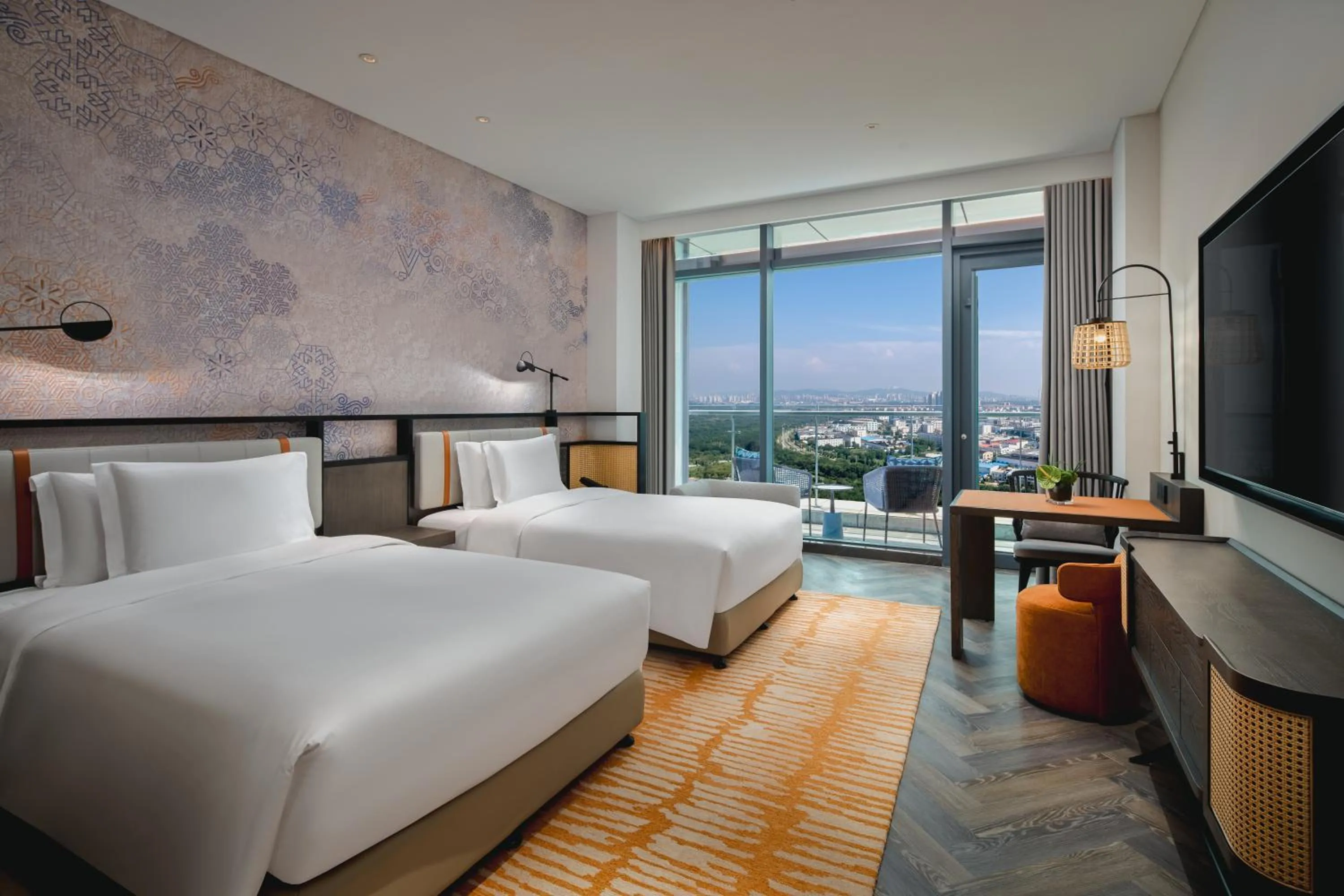 Bedroom, Bed in Hotel Indigo Yantai Golden Coast by IHG