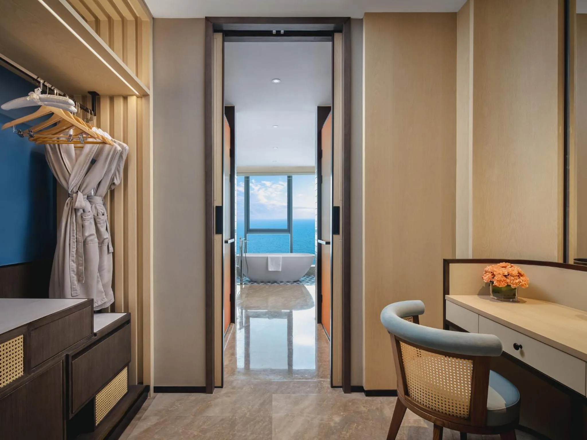 Photo of the whole room in Hotel Indigo Yantai Golden Coast by IHG