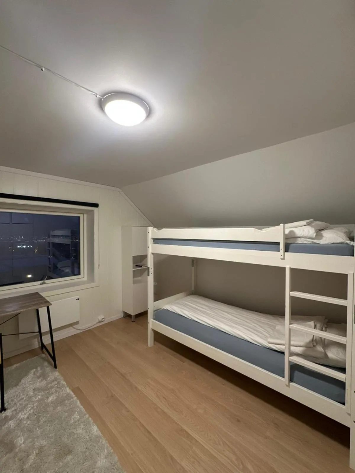 Bedroom, Bed in LUN Home