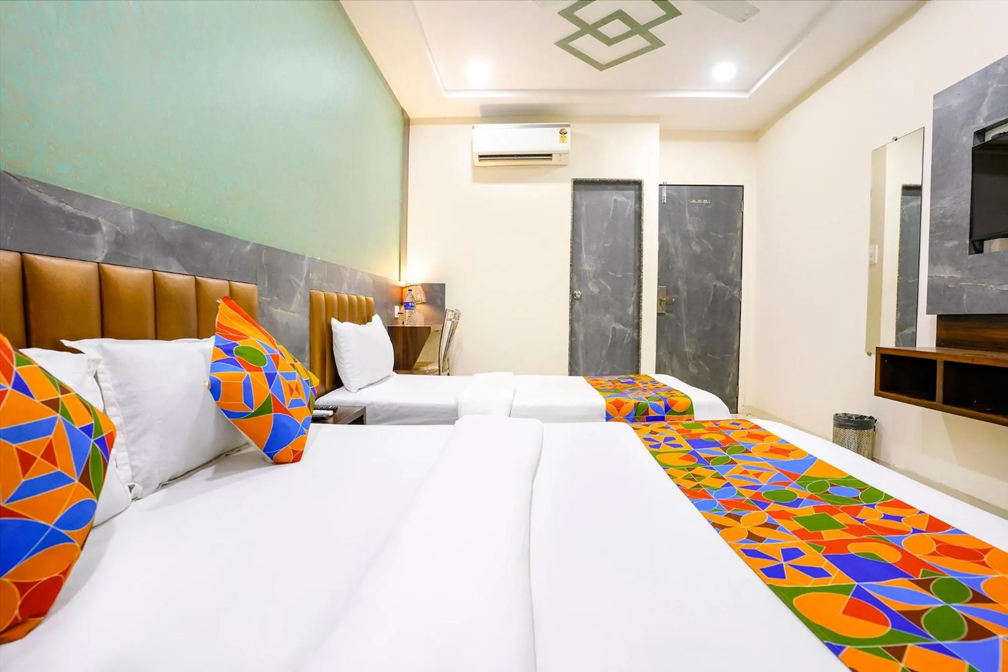 Bed in FabHotel BKC Anex
