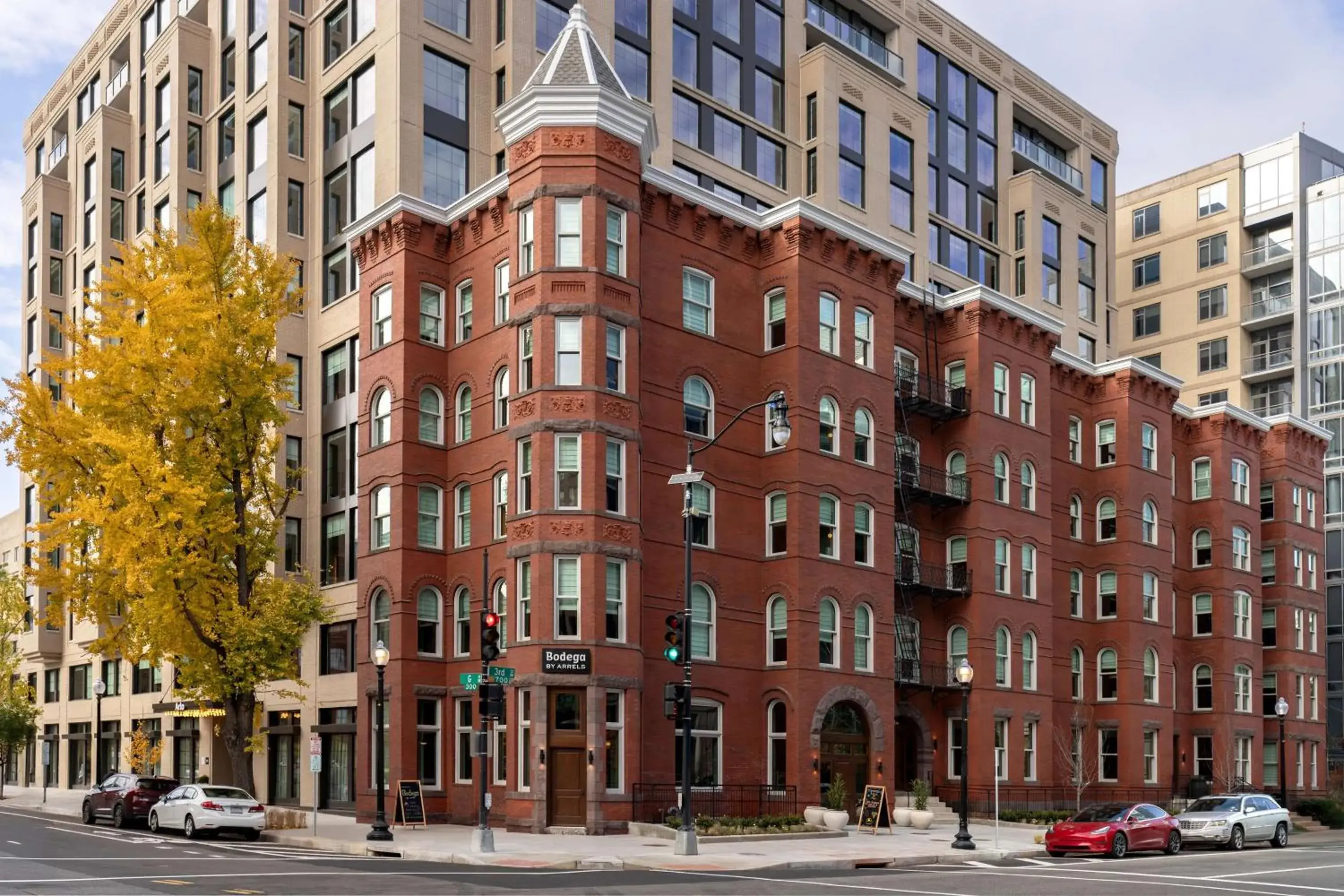 Property building in Arlo Washington DC Property building in Arlo Washington DC