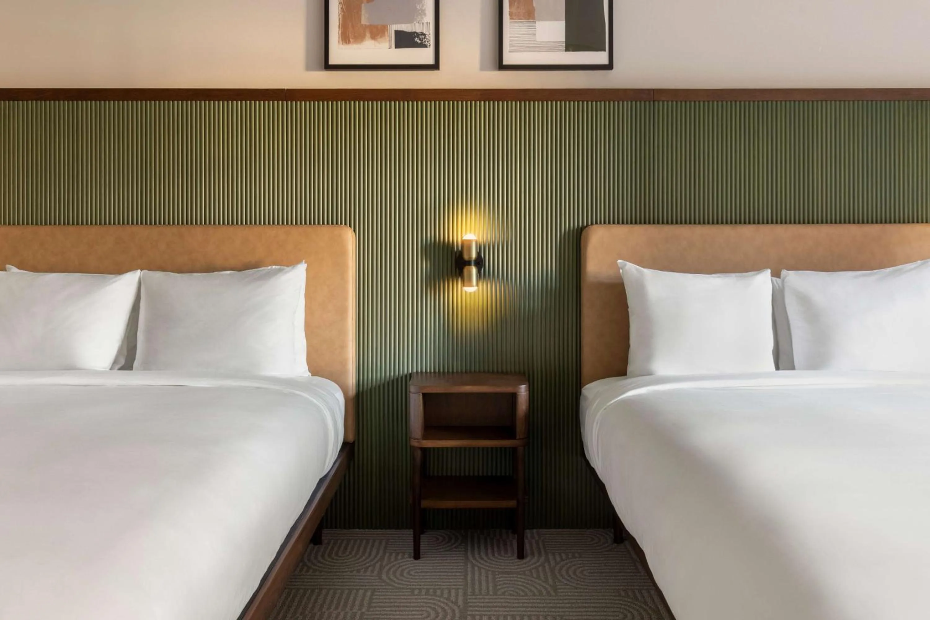 Bedroom, Bed in Arlo Washington DC