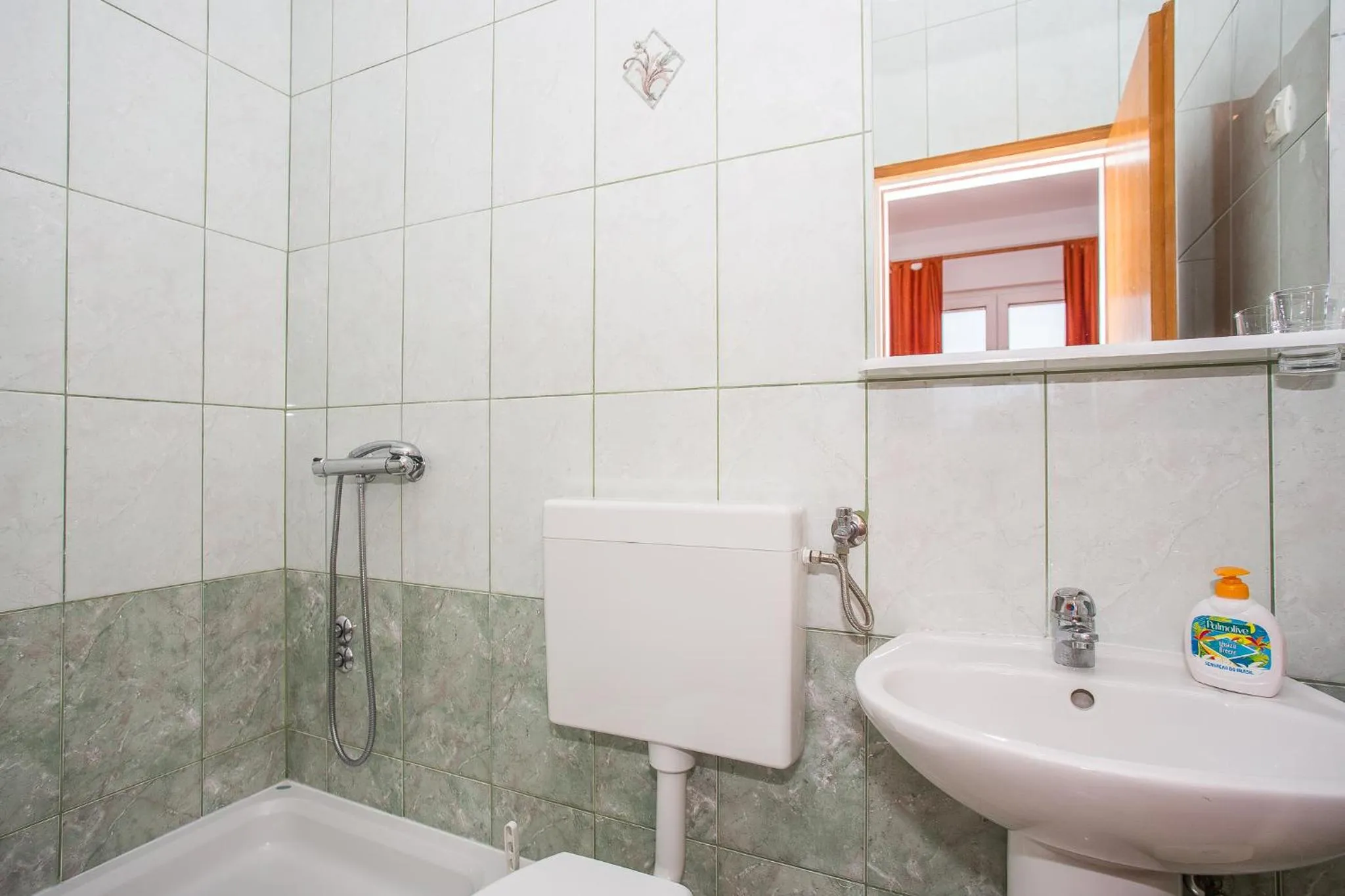 Shower in Apartmani Ante Nobilo