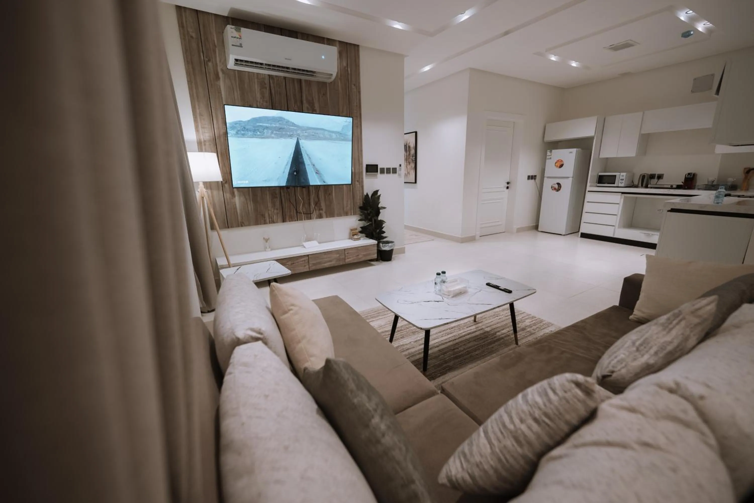 TV and multimedia in Riyadh Luxury Hotel